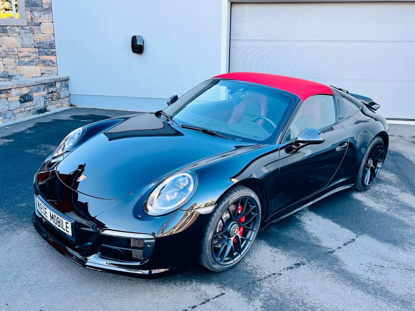 Fahrzeugabbildung Porsche 991.2 911 Targa 4 GTS *LIFT*PDCC*CHRONO*BOSE*