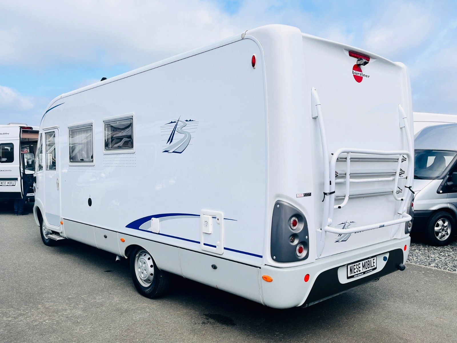 Fahrzeugabbildung Bürstner ELEGANCE I 685 FRANZ.BETT SOLAR POWERMOTOR