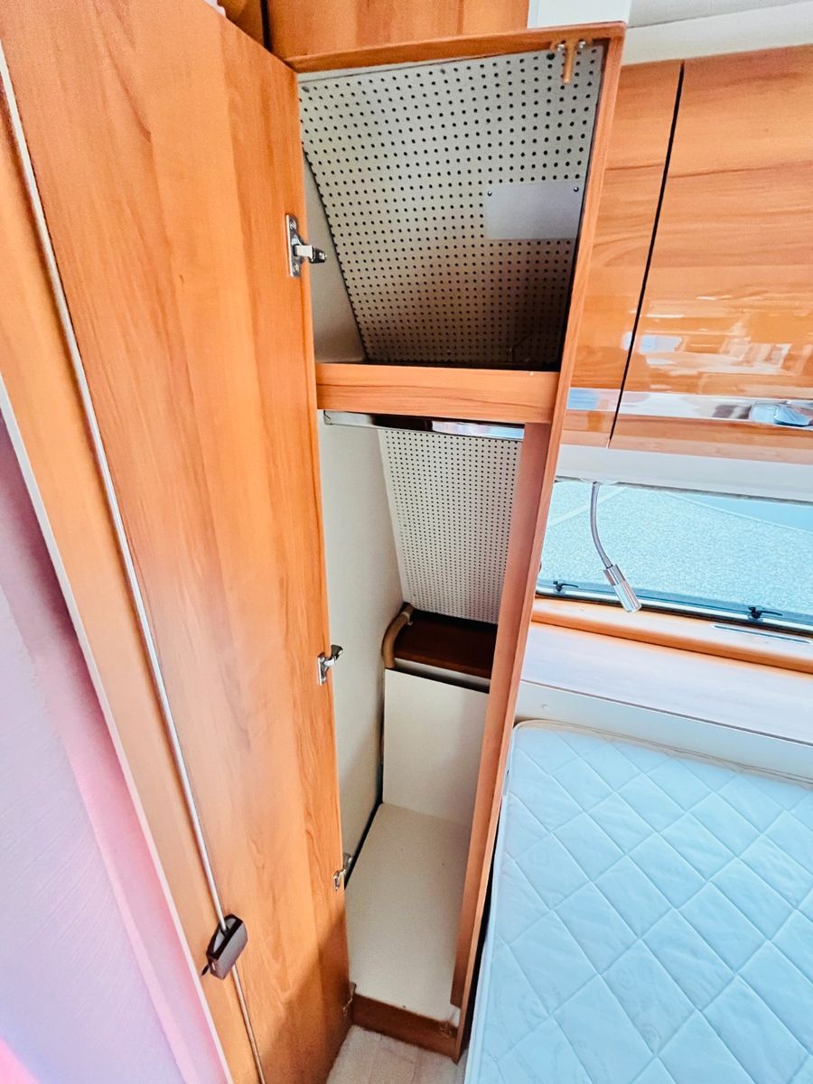 Fahrzeugabbildung Fendt DIAMOND 700 QUEENSBETT KLIMA MARKISE MOVER
