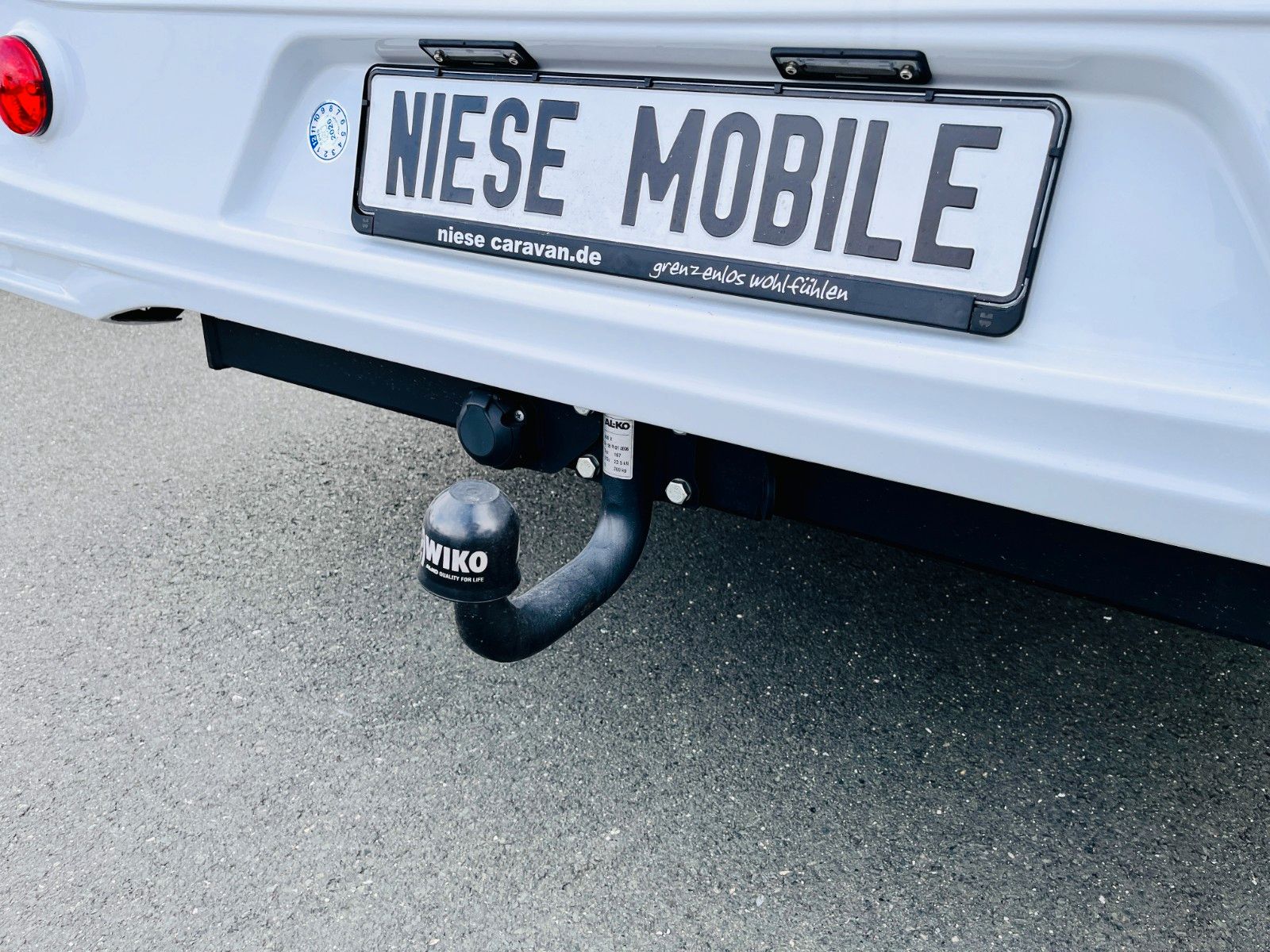 Fahrzeugabbildung Orangecamp TI 700 MEH EINZELBETTEN HUBBETT SAT KLIMA
