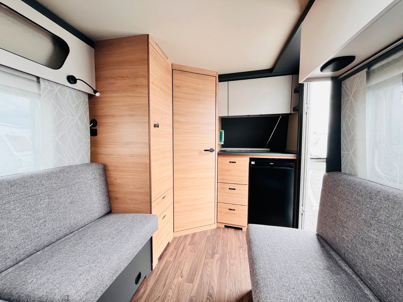 Fahrzeugabbildung Knaus YASEO 340 PX AUFLASTUNG 1.500 Kg