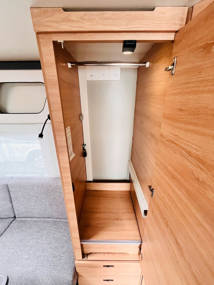 Fahrzeugabbildung Knaus YASEO 340 PX AUFLASTUNG 1.500 Kg