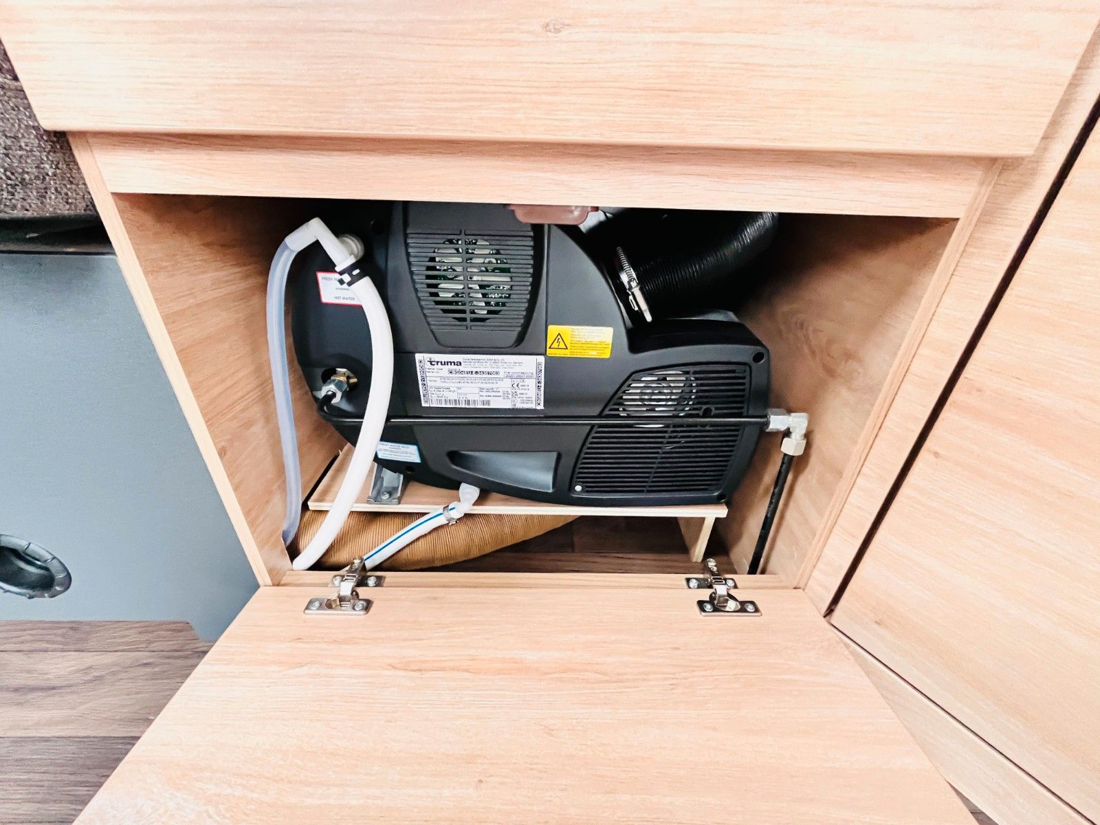 Fahrzeugabbildung Knaus YASEO 340 PX AUFLASTUNG 1.500 Kg