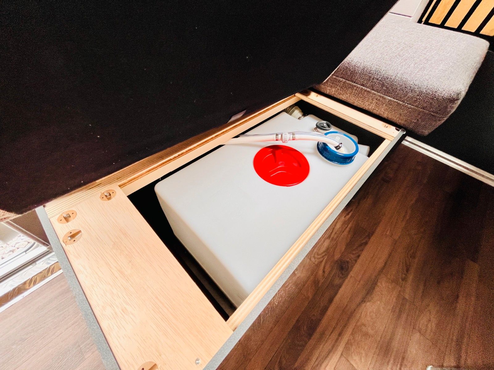 Fahrzeugabbildung Knaus YASEO 340 PX AUFLASTUNG 1.500 Kg