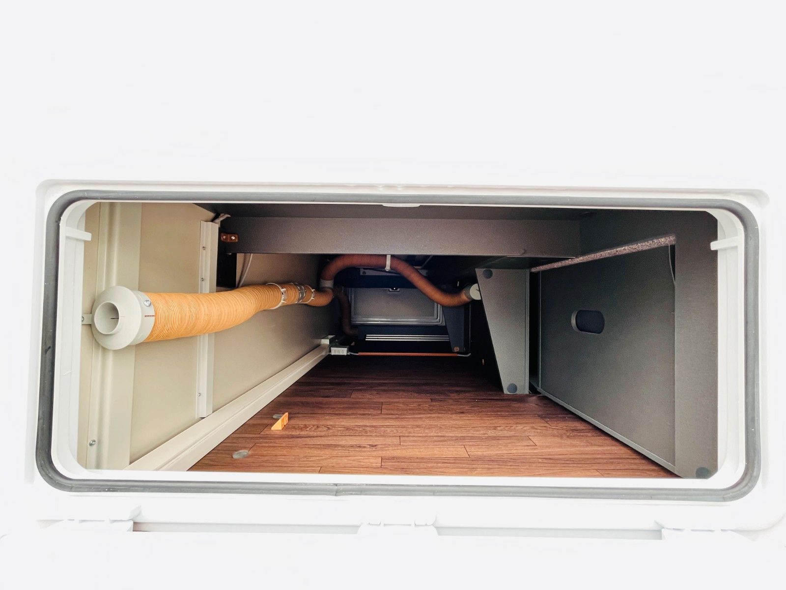 Fahrzeugabbildung Knaus YASEO 340 PX AUFLASTUNG 1.500 Kg