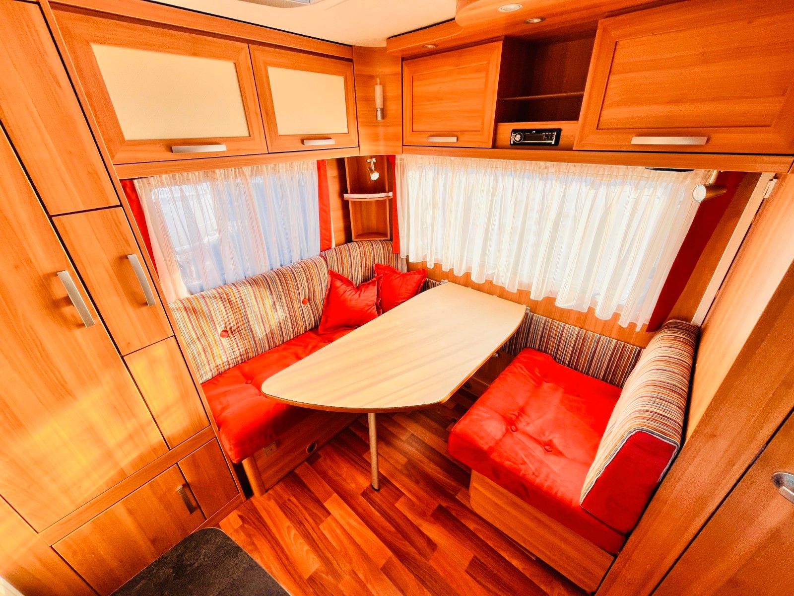 Fahrzeugabbildung HYMER / ERIBA / HYMERCAR SPORTING 440 A QUERBETT FAHRRADTRÄGER