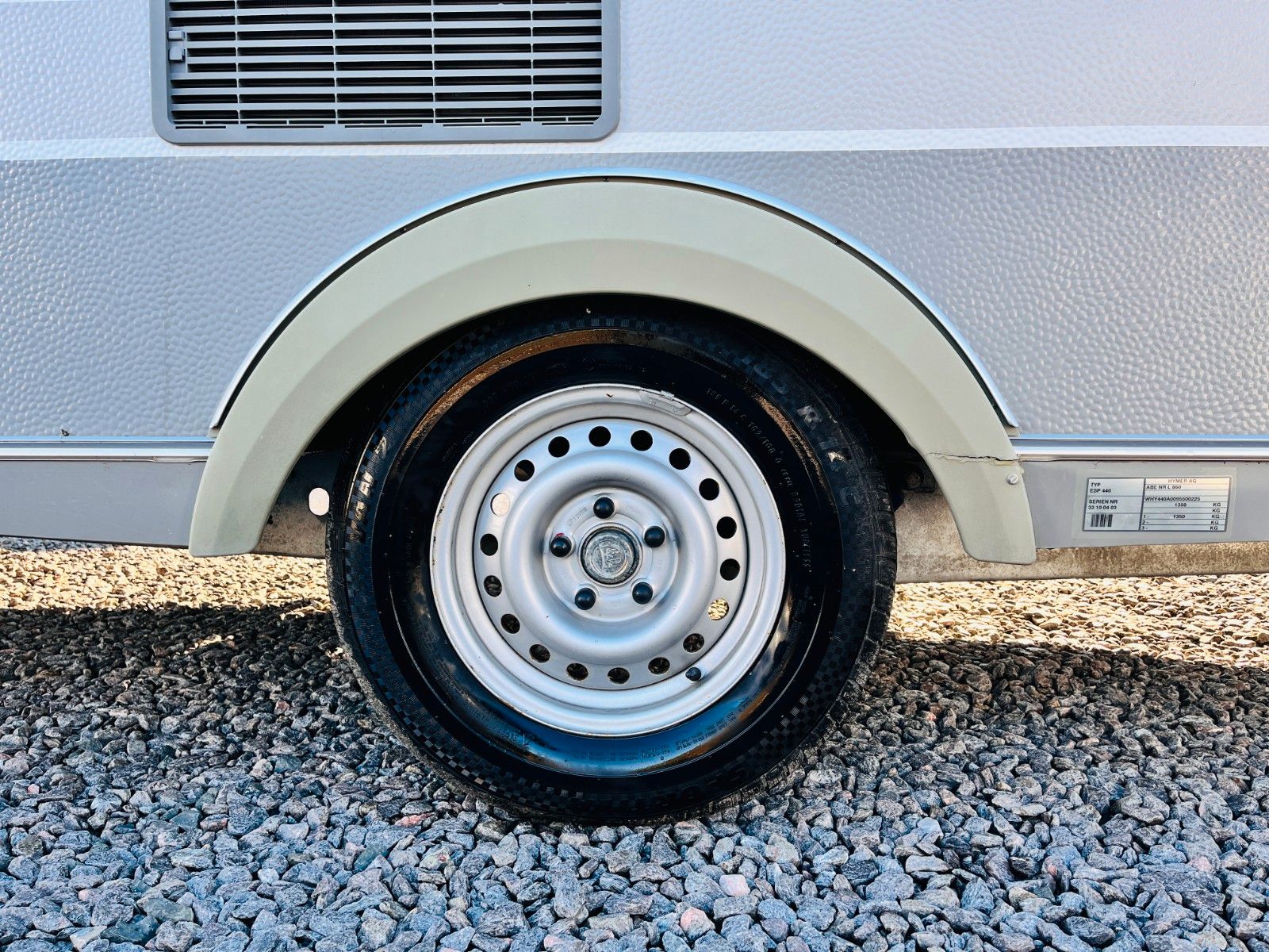 Fahrzeugabbildung HYMER / ERIBA / HYMERCAR SPORTING 440 A QUERBETT FAHRRADTRÄGER