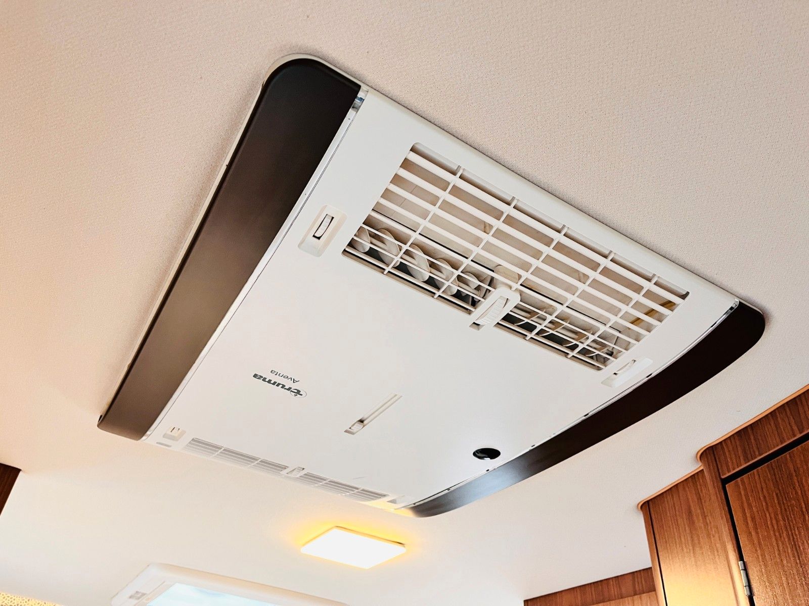 Fahrzeugabbildung Eura Mobil PROFILA RS 660 HB QUERBETT HUBBETT SOLAR