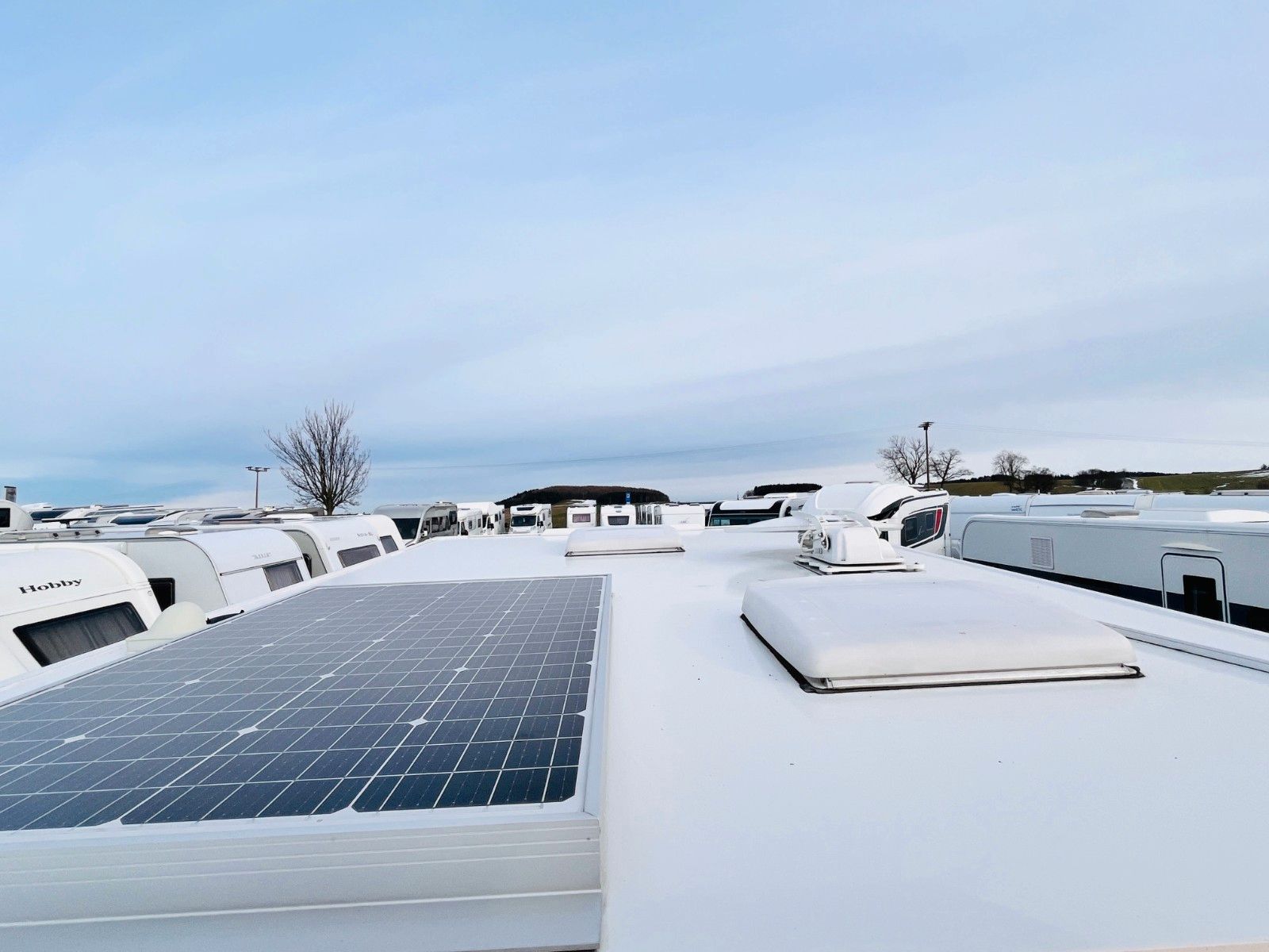 Fahrzeugabbildung Challenger S 217 START EDITION EINZELBETTEN SAT TV SOLAR