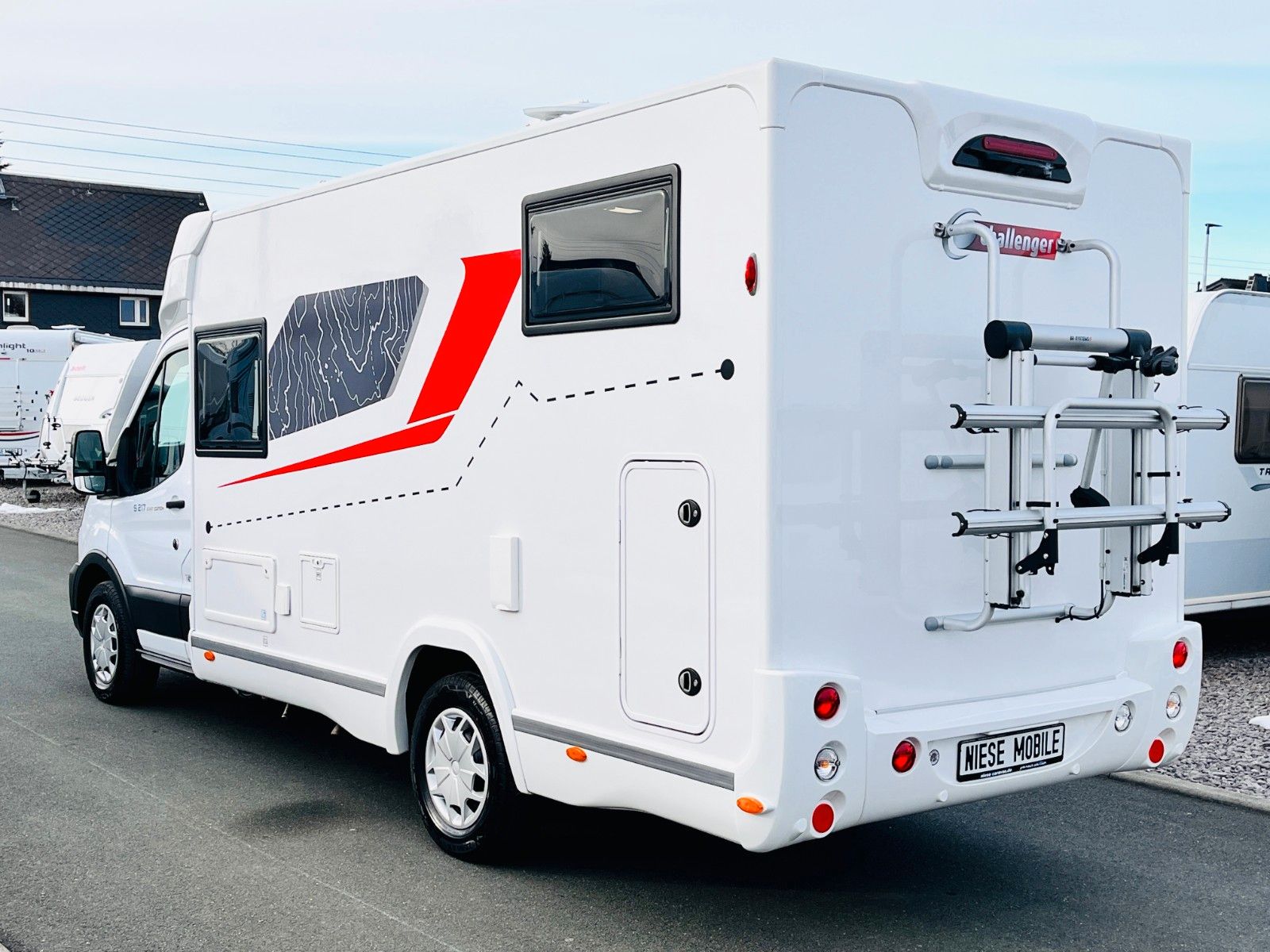 Fahrzeugabbildung Challenger S 217 START EDITION EINZELBETTEN SAT TV SOLAR