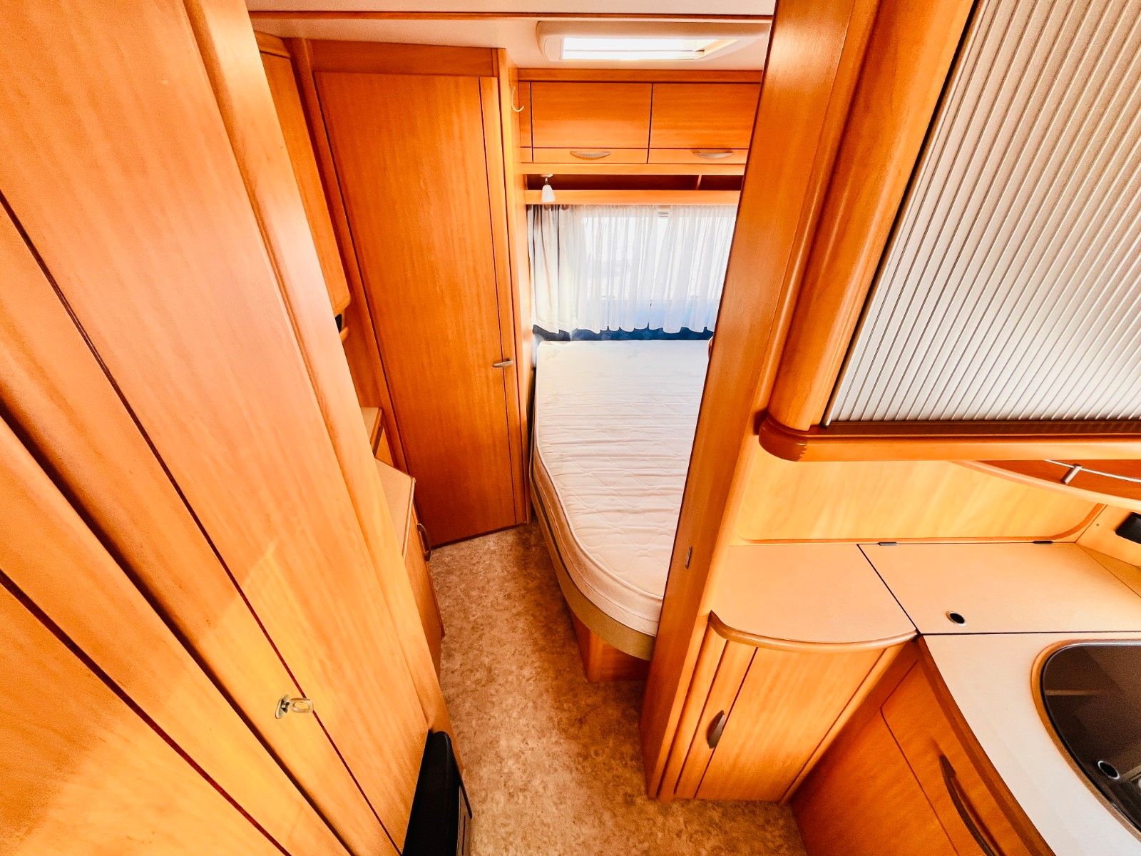 Fahrzeugabbildung Fendt SAPHIR 470 TF FRANZ.BETT RUNDSITZGRUPPE