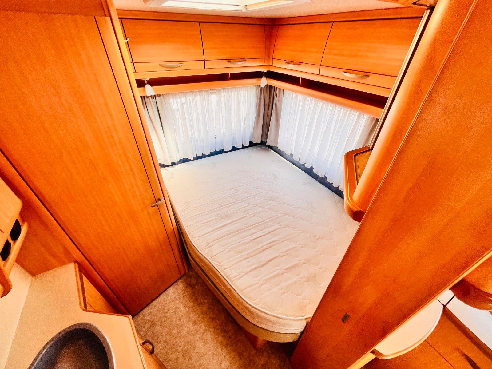 Fahrzeugabbildung Fendt SAPHIR 470 TF FRANZ.BETT RUNDSITZGRUPPE