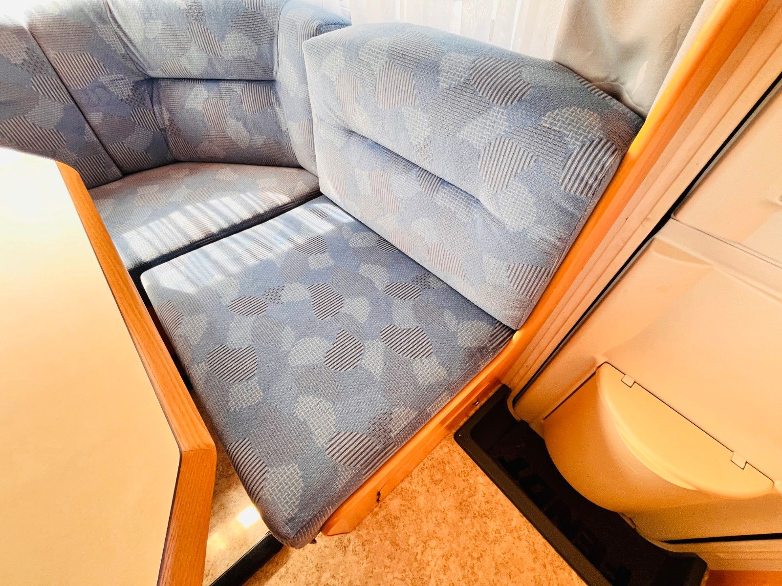 Fahrzeugabbildung Fendt SAPHIR 470 TF FRANZ.BETT RUNDSITZGRUPPE