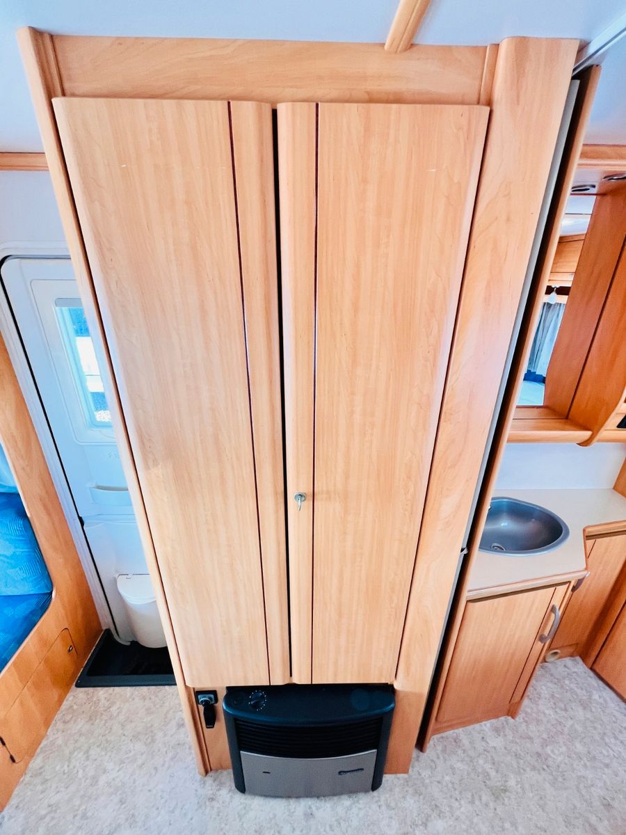 Fahrzeugabbildung Fendt SAPHIR 470 TF FRANZ.BETT RUNDSITZGRUPPE