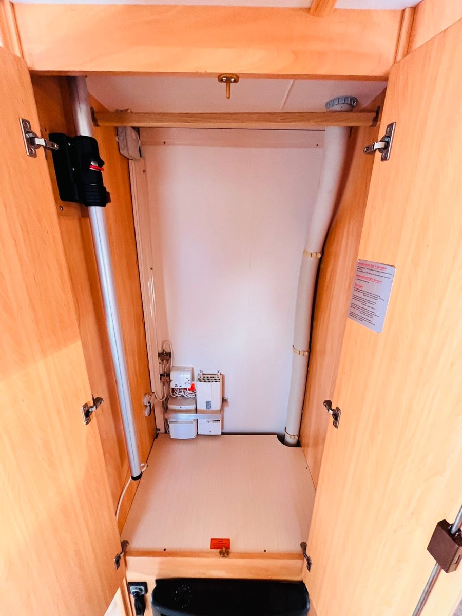 Fahrzeugabbildung Fendt SAPHIR 470 TF FRANZ.BETT RUNDSITZGRUPPE