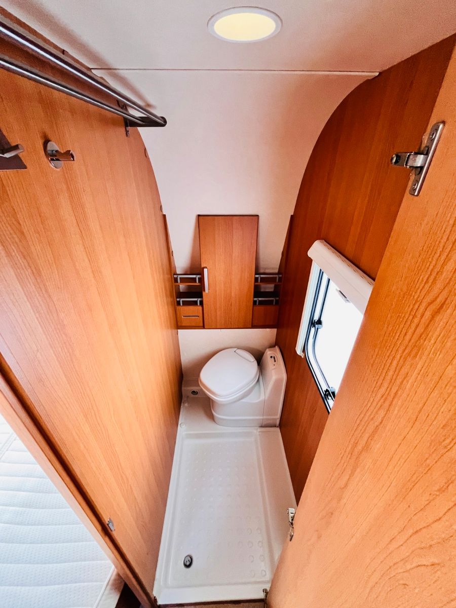 Fahrzeugabbildung Knaus SPORT 500 FU FRANZ.BETT RUNDSITZGRUPPE 1.HAND