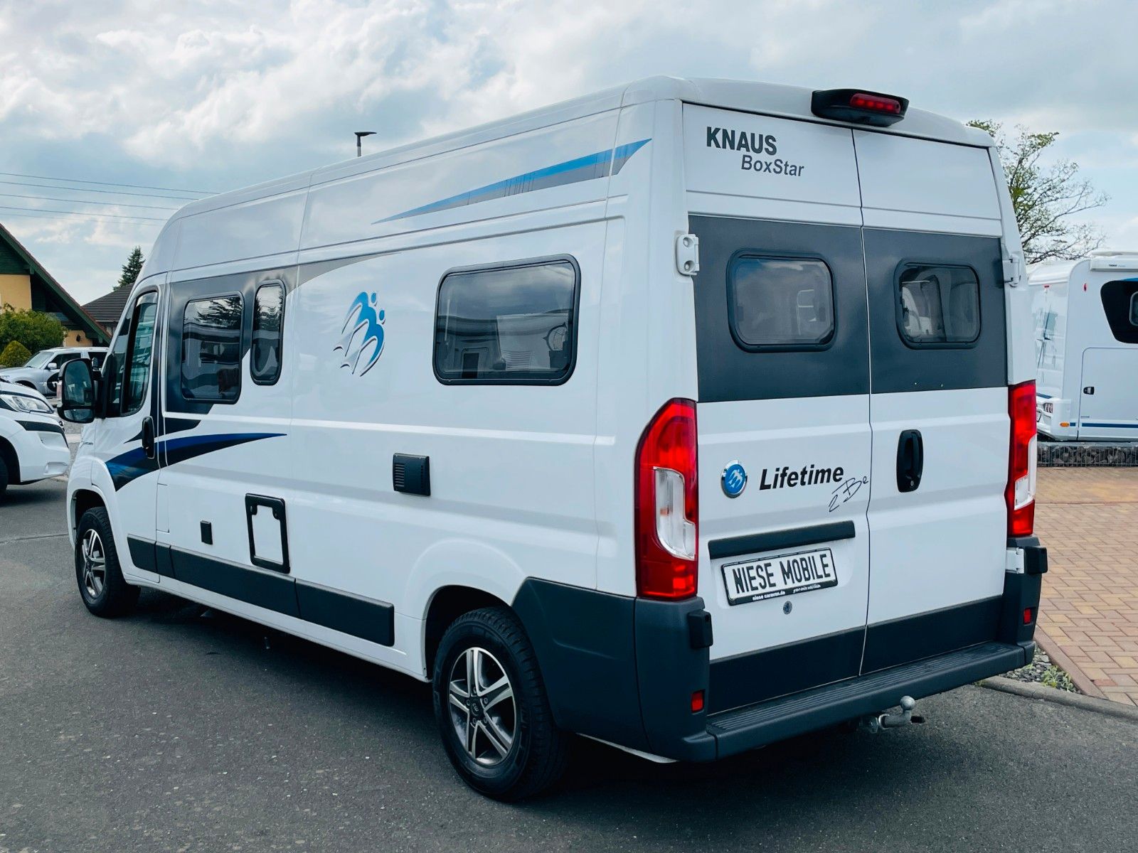 Fahrzeugabbildung Knaus BOXSTAR 600 E LIFETIME 6m EINZELBETTEN