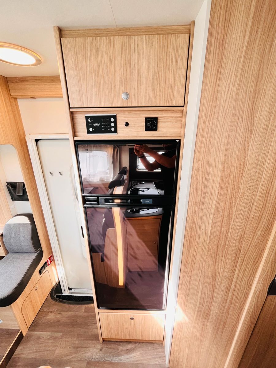 Fahrzeugabbildung Sunlight I 67 S EINZELBETTEN HUBBETT AUTOMATIK SAT KLIMA
