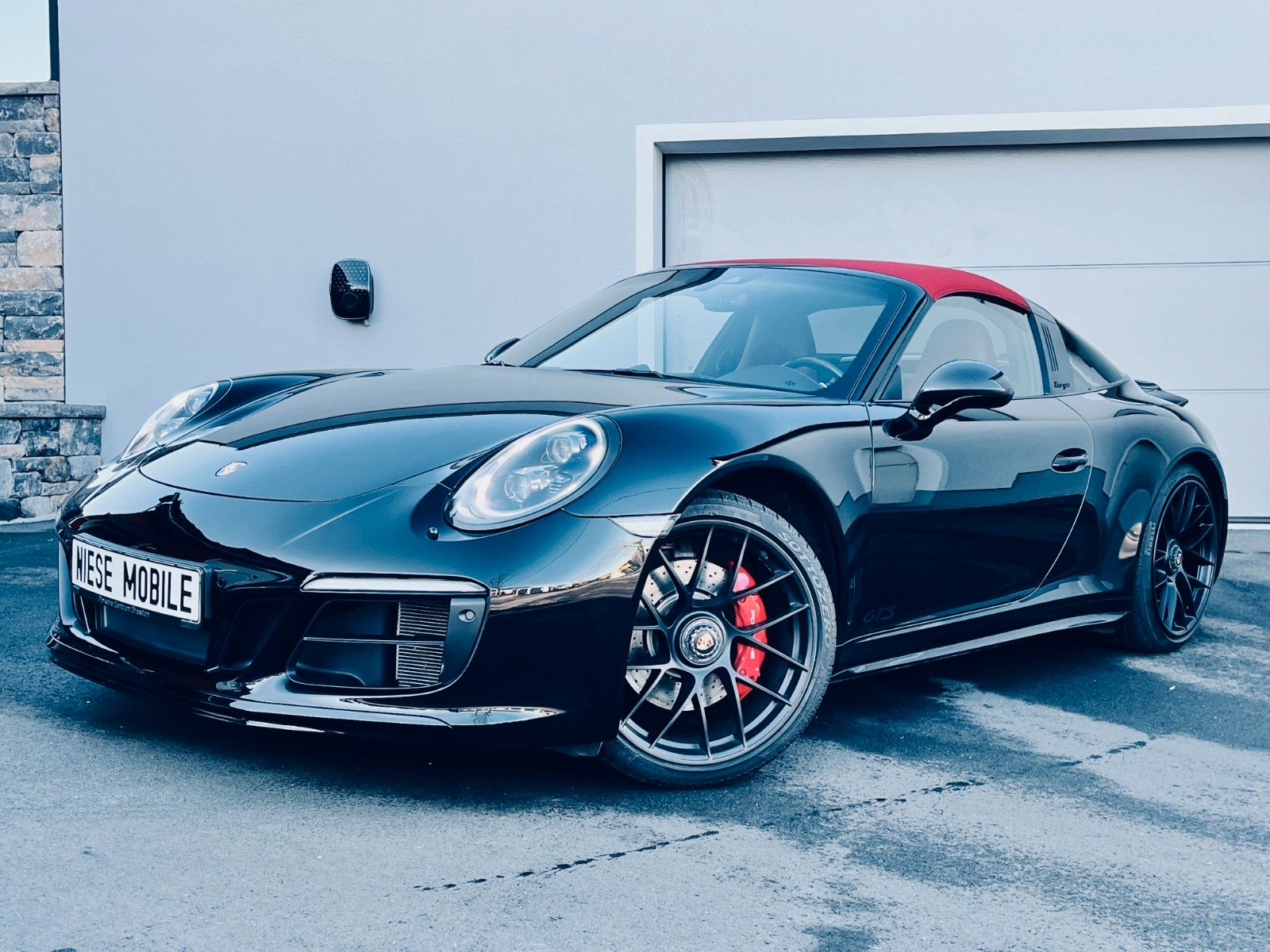 Fahrzeugabbildung Porsche 991.2 911 Targa 4 GTS *LIFT*PDCC*CHRONO*BOSE*