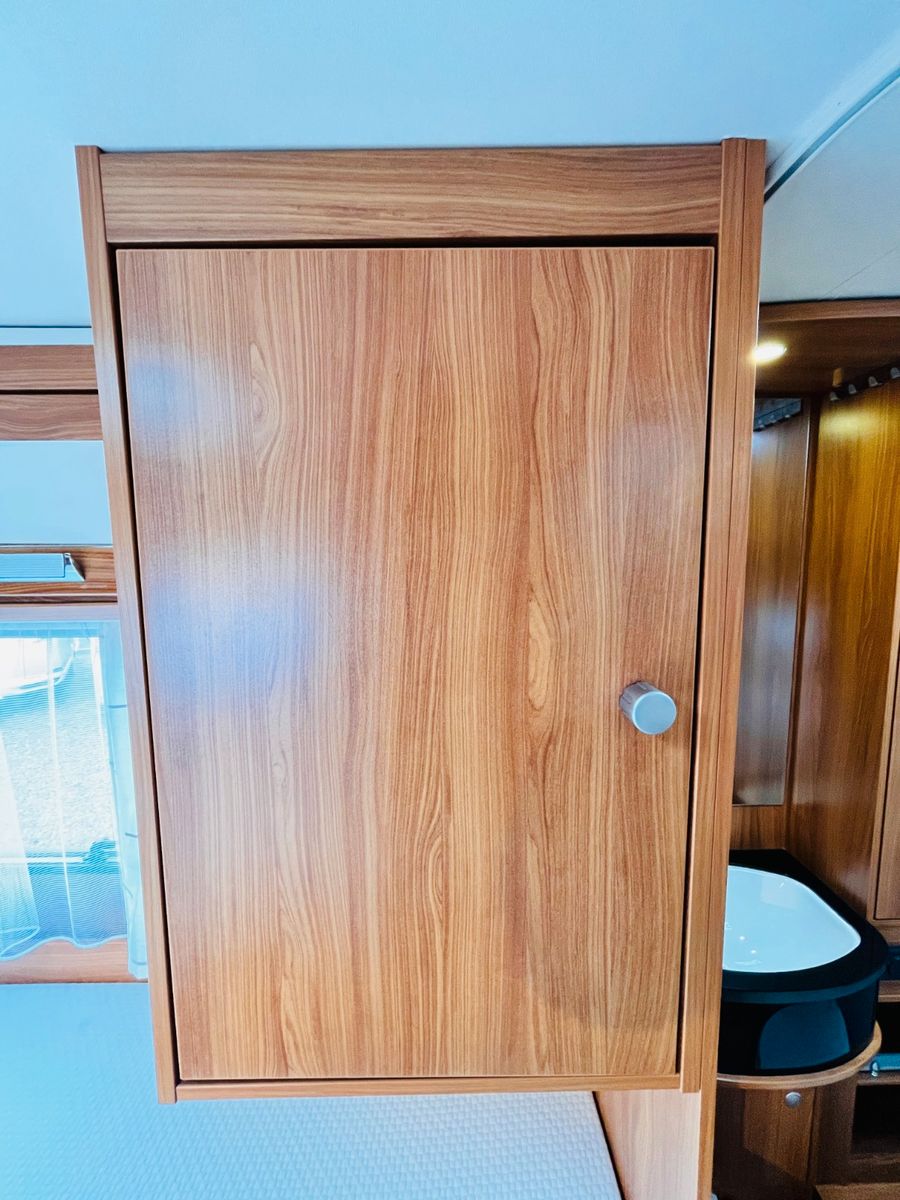 Fahrzeugabbildung Dethleffs MAGIC EDITION T 7151 EB EINZELBETTEN HUBBETT SAT