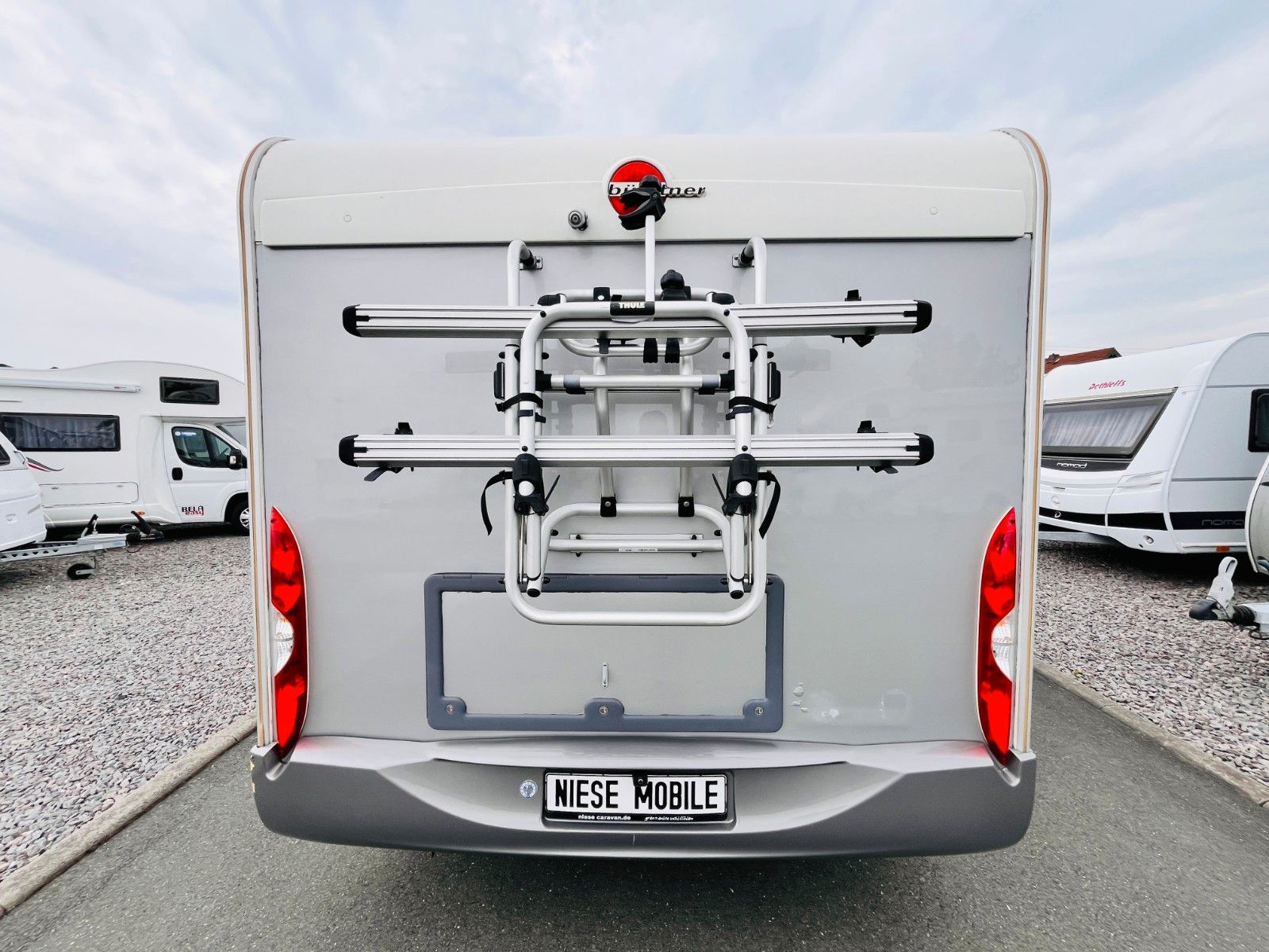 Fahrzeugabbildung Bürstner NEXXO T 687 QUEENSBETT SOLAR FAHRRADTRÄGER