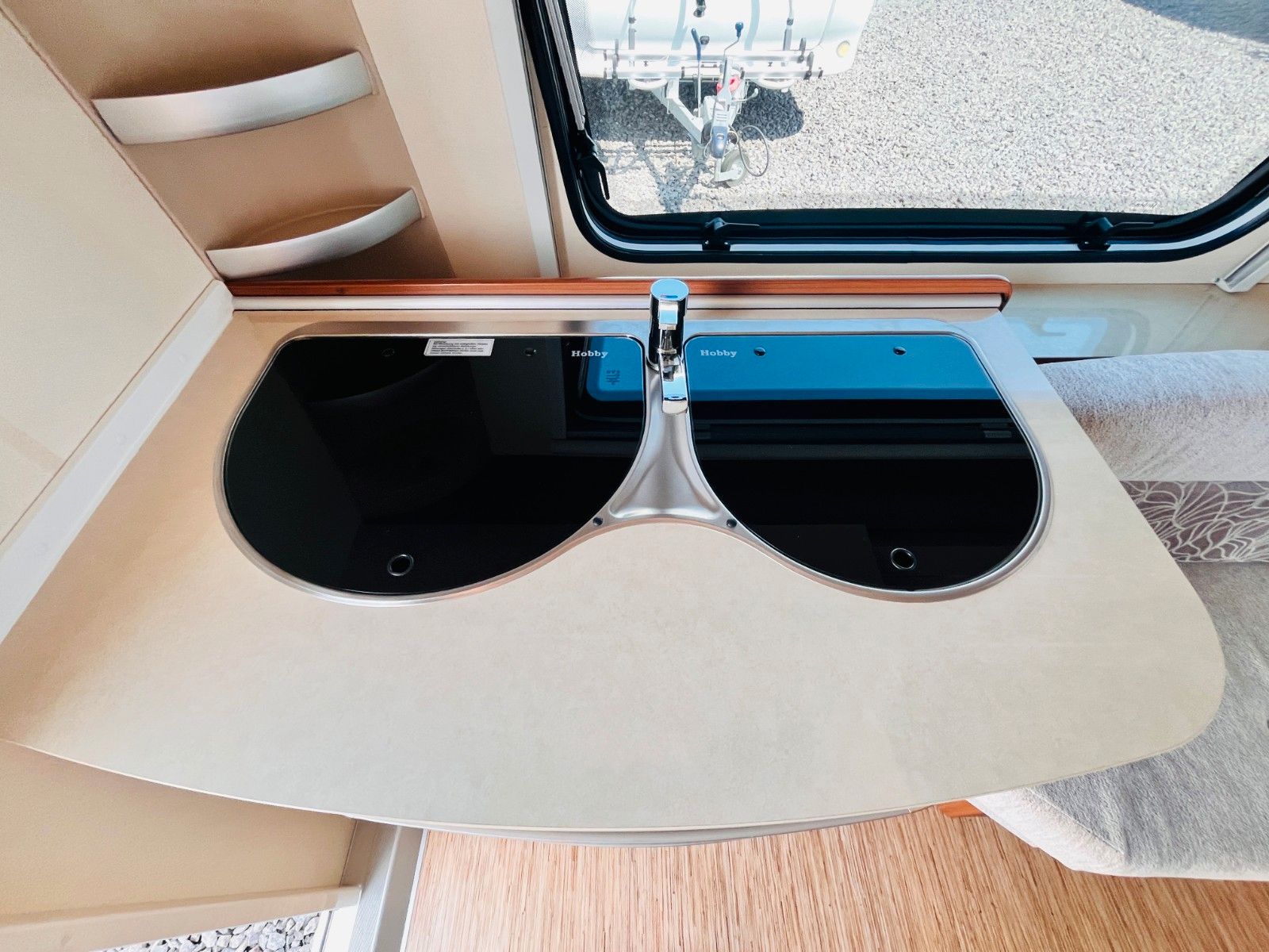 Fahrzeugabbildung Hobby PREMIUM 440 SFR QUERBETT MOVER