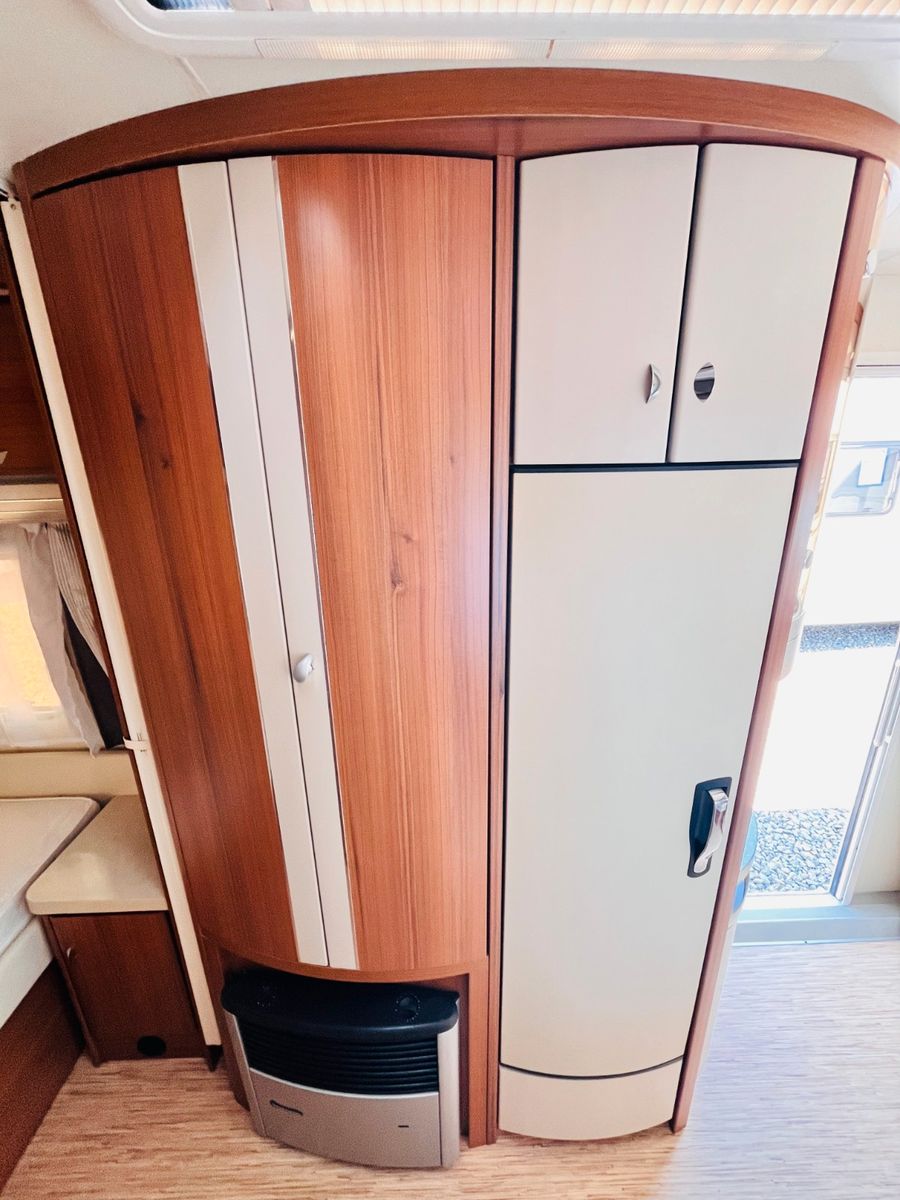 Fahrzeugabbildung Hobby PREMIUM 440 SFR QUERBETT MOVER