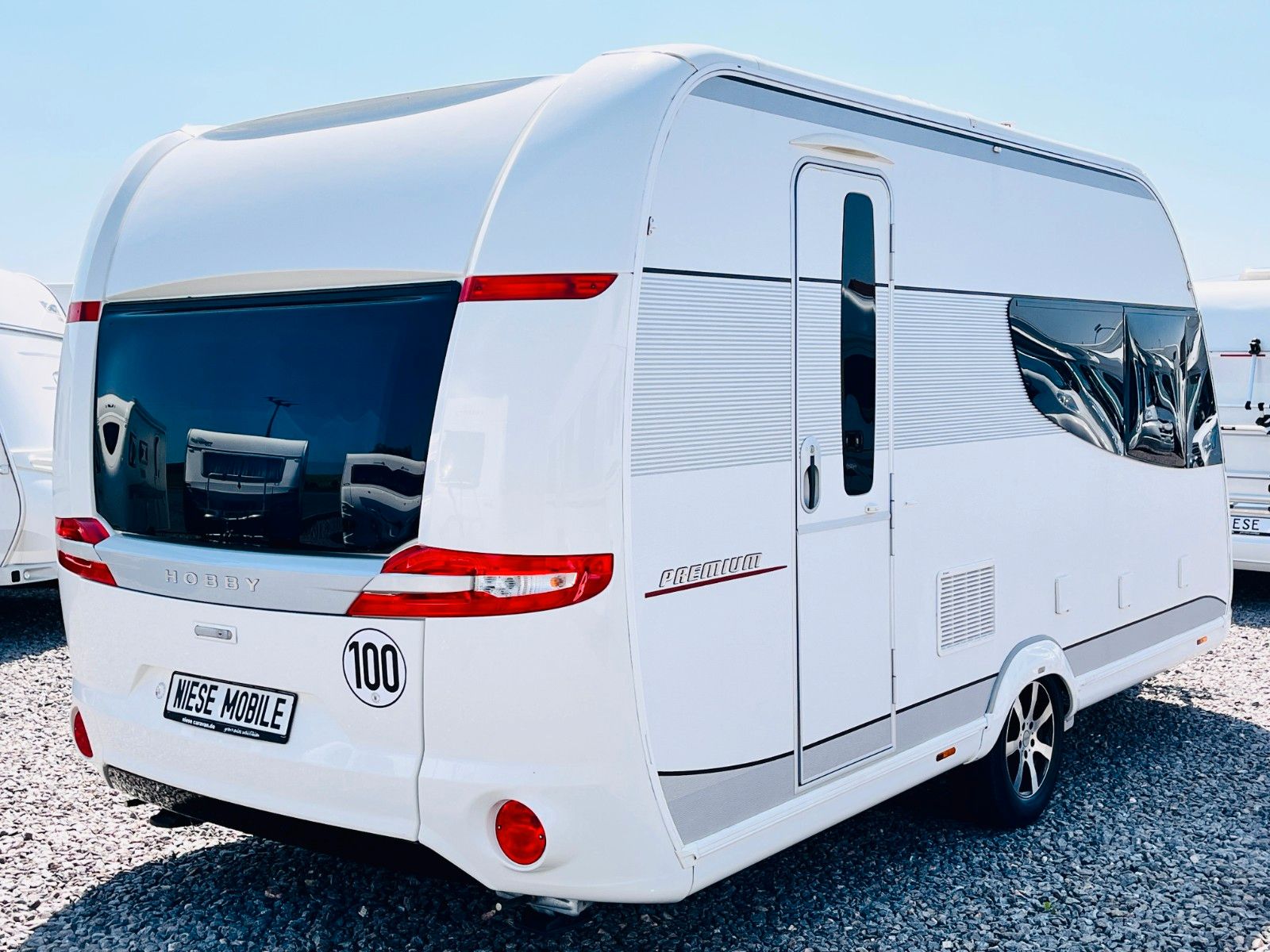 Fahrzeugabbildung Hobby PREMIUM 440 SFR QUERBETT MOVER