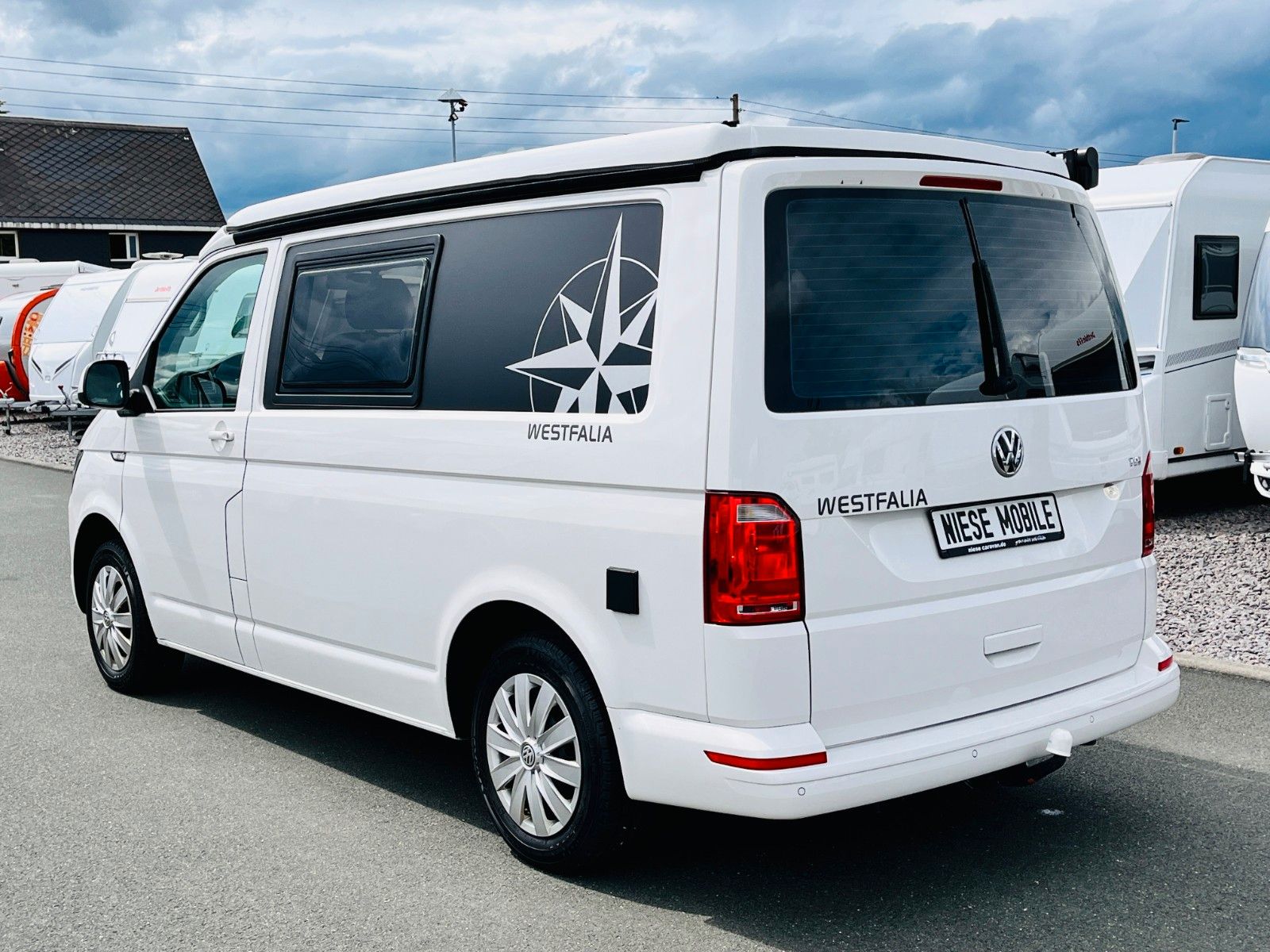 Fahrzeugabbildung Westfalia CLUB JOKER CITY AUFSTELLDACH ANHÄNGERKUPPLUNG WC
