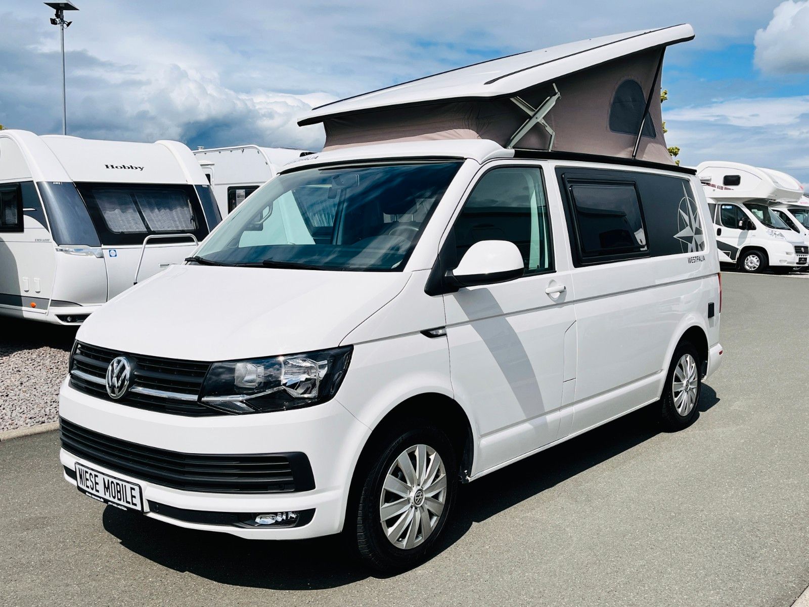 Fahrzeugabbildung Westfalia CLUB JOKER CITY AUFSTELLDACH ANHÄNGERKUPPLUNG WC