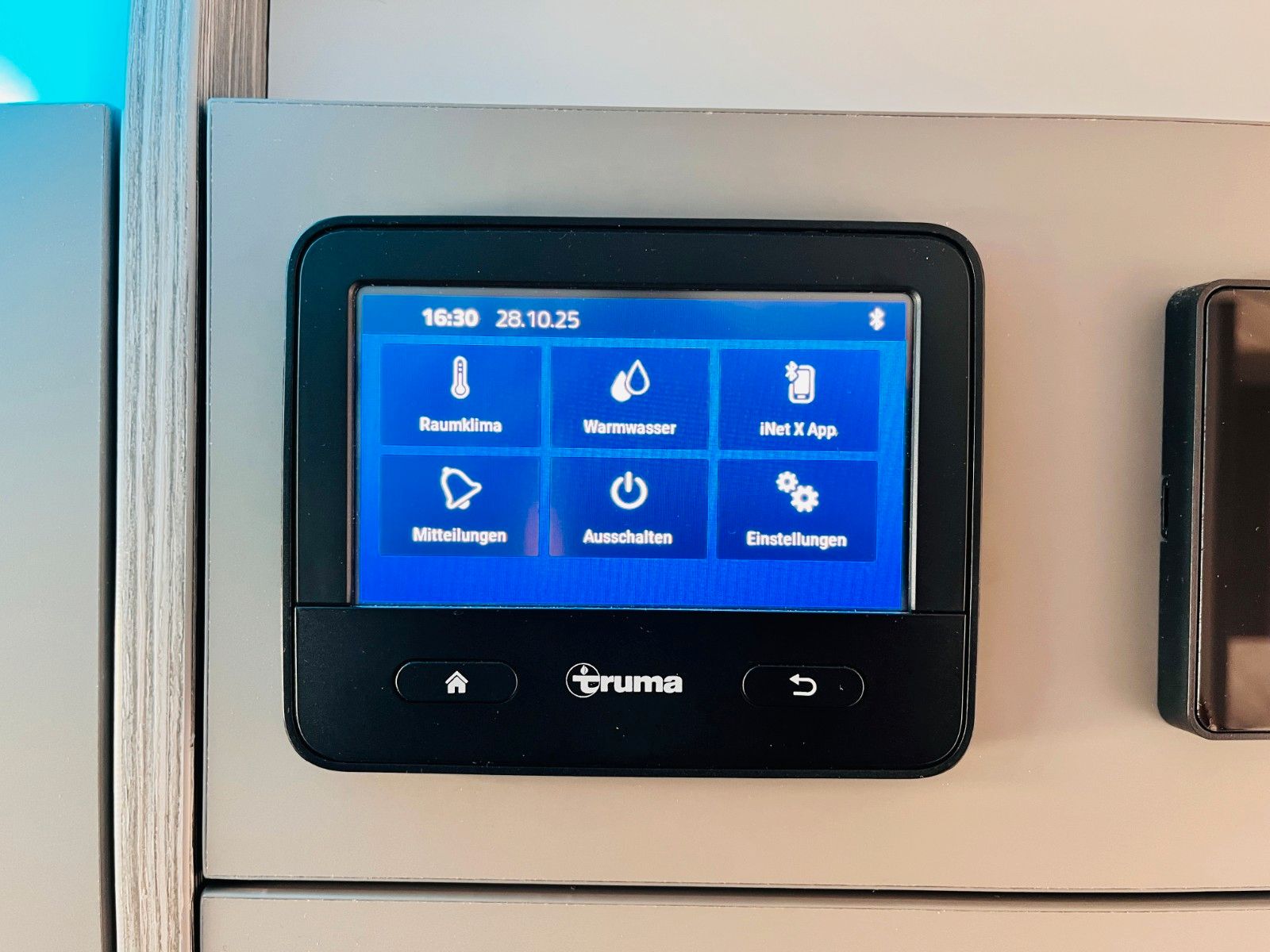 Fahrzeugabbildung Mercedes-Benz 419 V6 4x4 MOTORHOME EXCLUSIVE INDIVIDUALAUSBAU