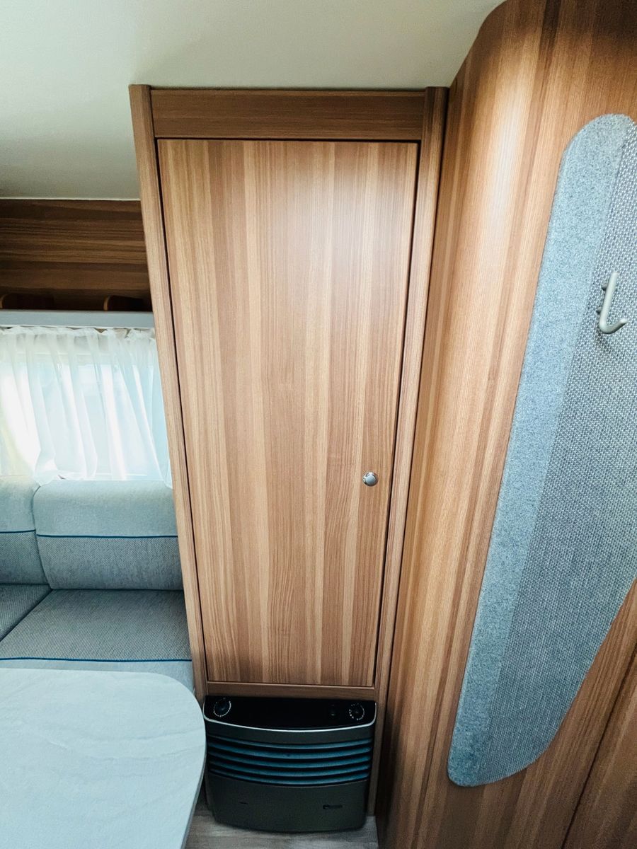 Fahrzeugabbildung Weinsberg CARAONE 480 EU EINZELBETTEN RUNDSITZGRUPPE