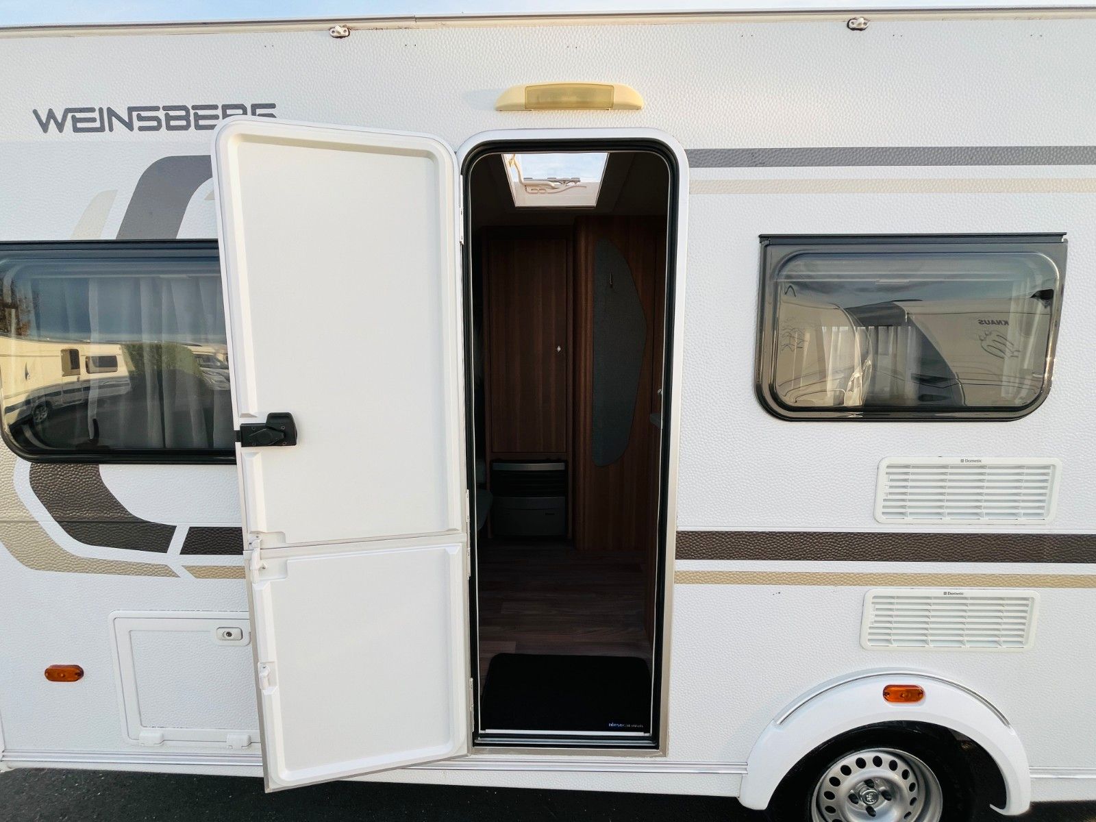 Fahrzeugabbildung Weinsberg CARAONE 480 EU EINZELBETTEN RUNDSITZGRUPPE