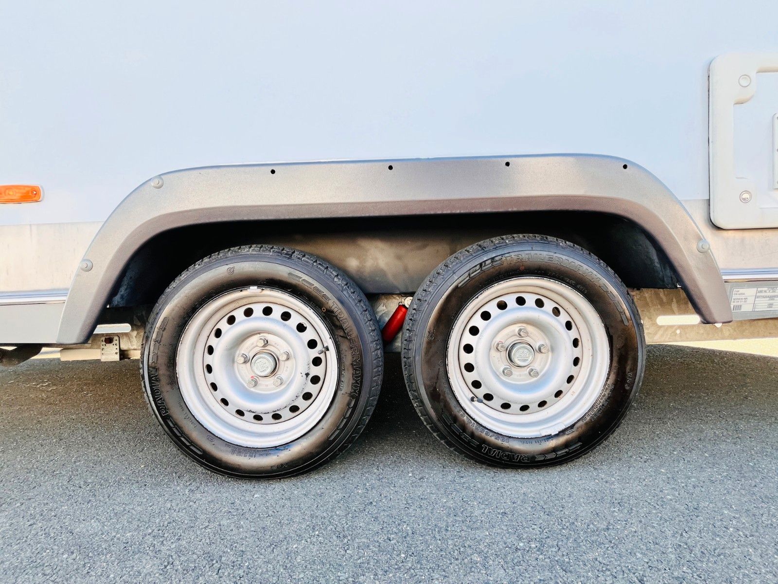 Fahrzeugabbildung HYMER / ERIBA / HYMERCAR NOVA 620 DUSCHE RUNDSITZGRUPPE