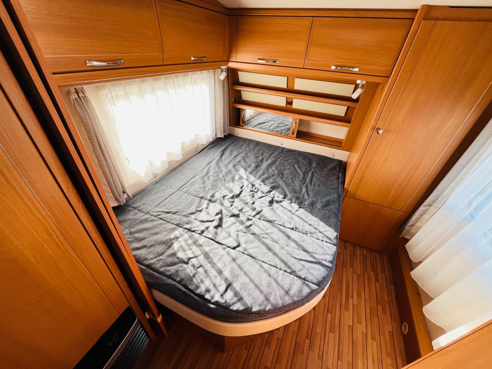 Fahrzeugabbildung Tabbert VIVALDI 650 D FRANZ.BETT TANDEM DUSCHE BOILER