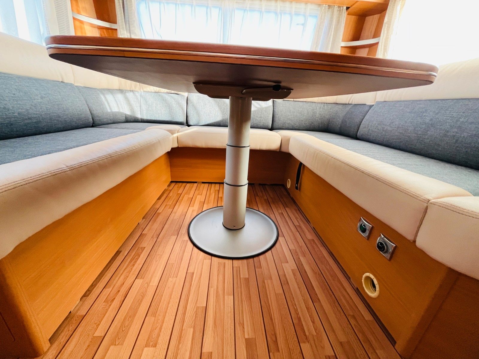 Fahrzeugabbildung Tabbert VIVALDI 650 D FRANZ.BETT TANDEM DUSCHE BOILER