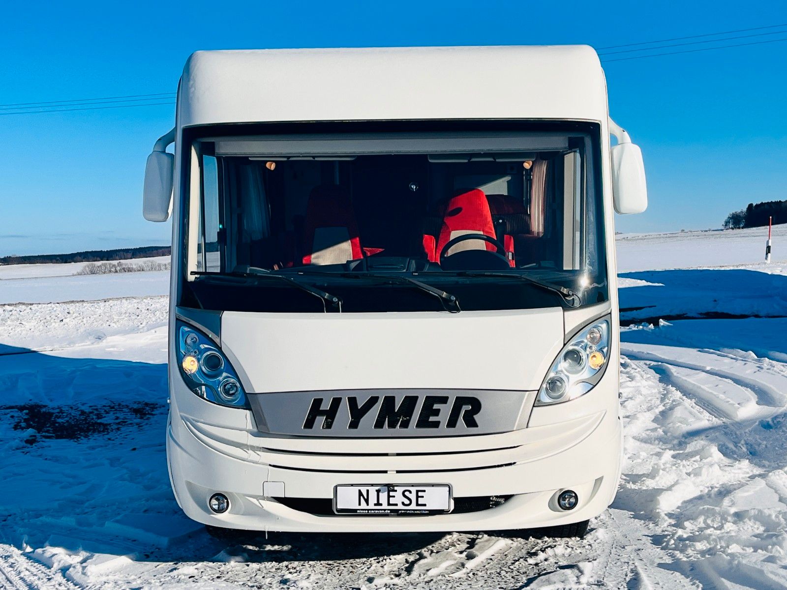 Fahrzeugabbildung HYMER / ERIBA / HYMERCAR B 554 FRANZ.BETT HUBBETT SAT SOLAR KLIMA 1.HAND