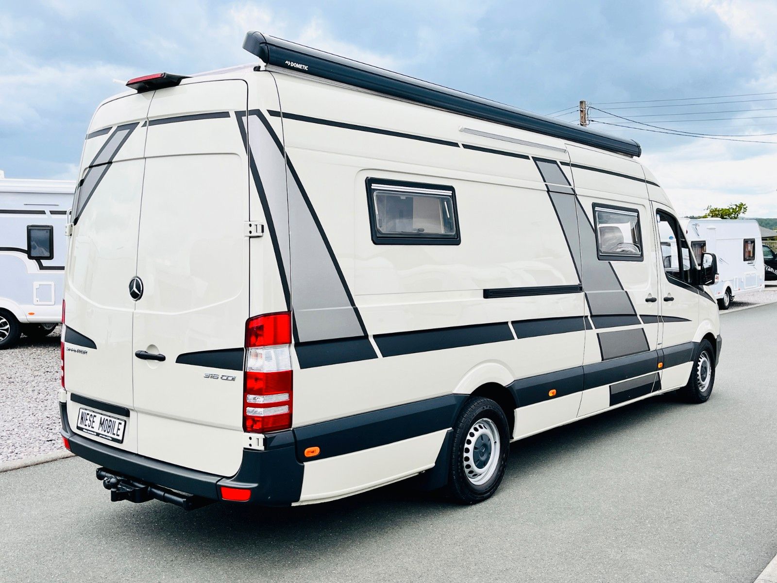 Fahrzeugabbildung Mercedes-Benz MANUFAKTURAUSBAU EINZELBETTEN DUSCHE AUTOMATIK