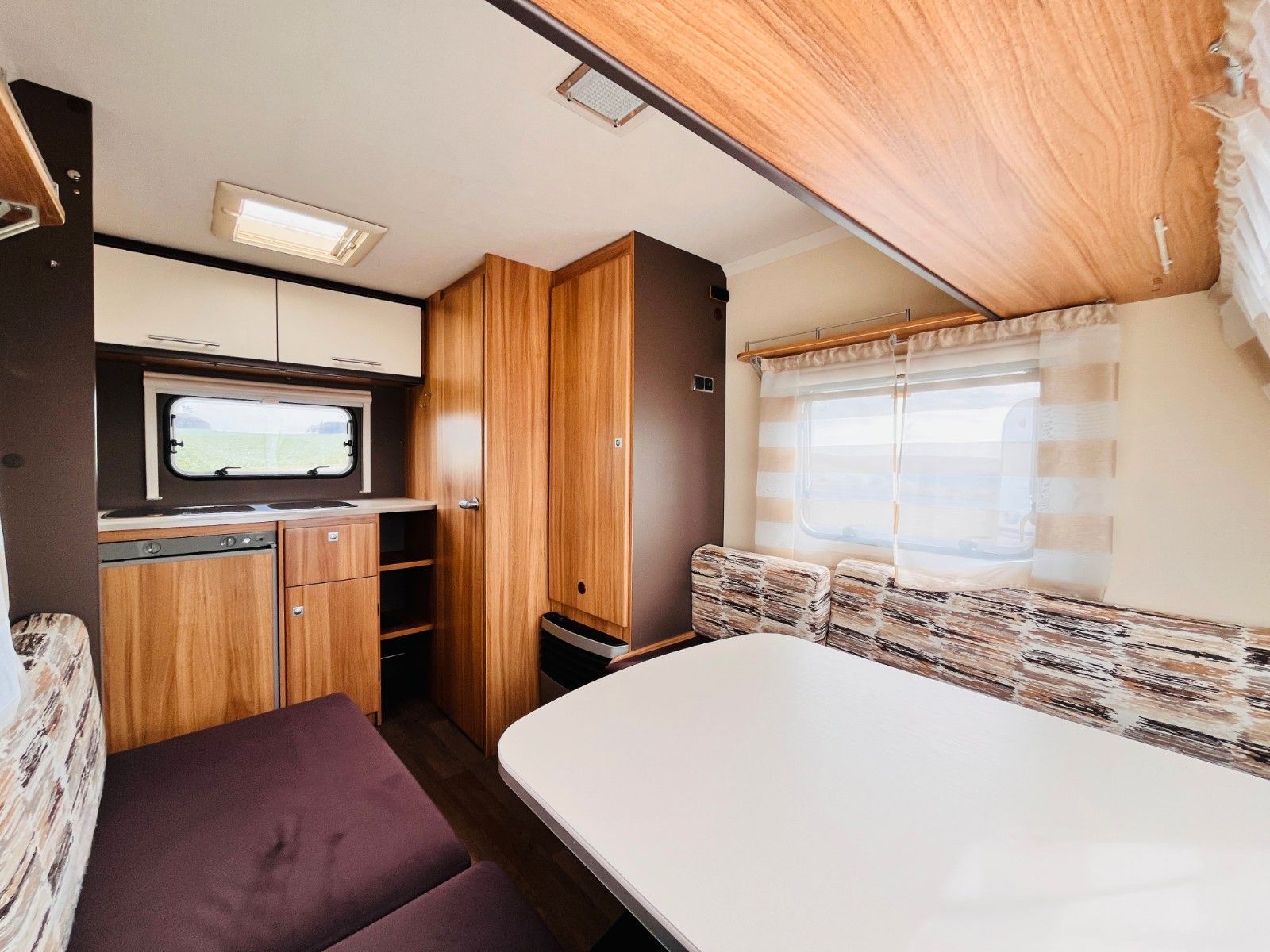 Fahrzeugabbildung Sterckeman STARLETT 330 CP NUR 5m MARKISE 100 KM/H