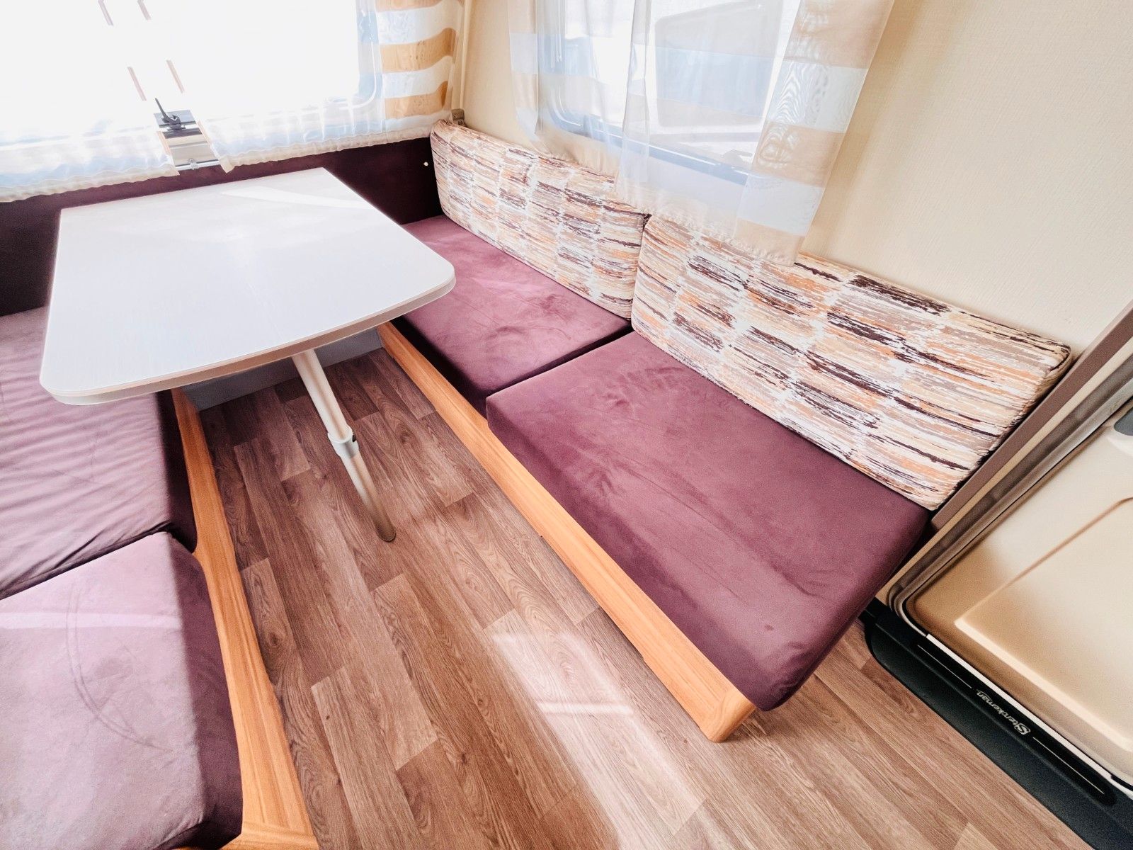 Fahrzeugabbildung Sterckeman STARLETT 330 CP NUR 5m MARKISE 100 KM/H