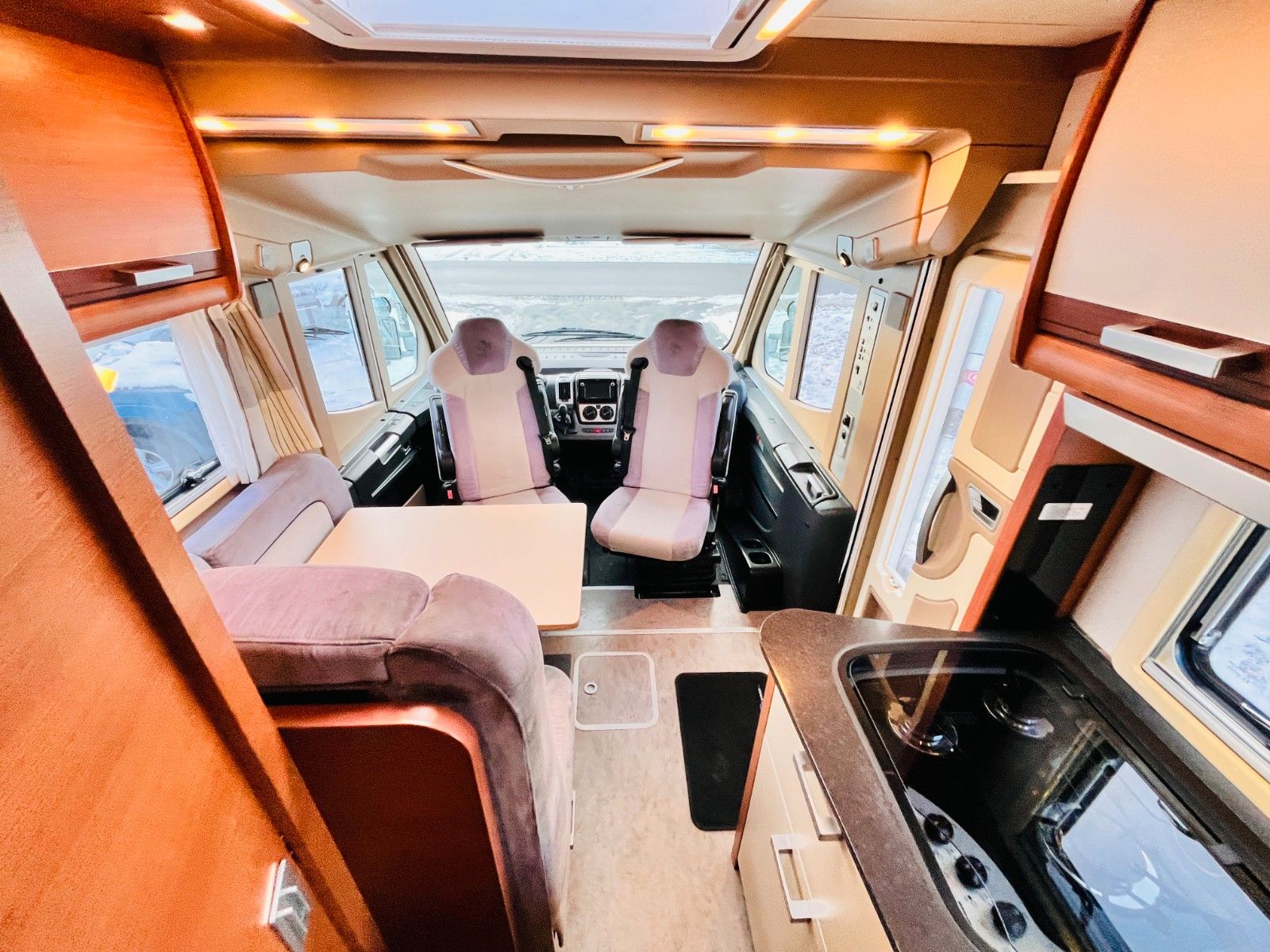 Fahrzeugabbildung Knaus SUN LINER 700LEG EINZELBETTEN SAT TV SOLAR KLIMA