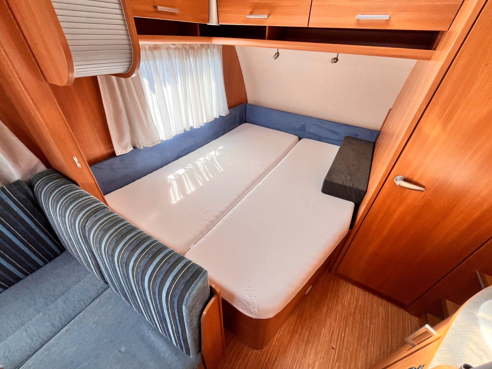 Fahrzeugabbildung Knaus SPORT 550 FSK ETAGENBETTEN + FRANZ.BETT