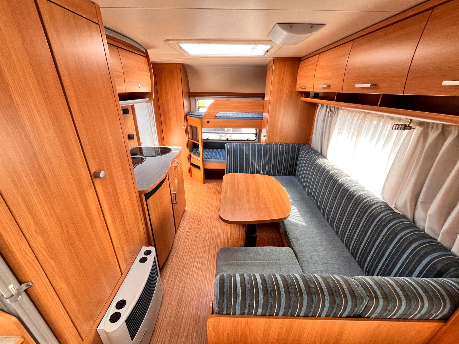 Fahrzeugabbildung Knaus SPORT 550 FSK ETAGENBETTEN + FRANZ.BETT