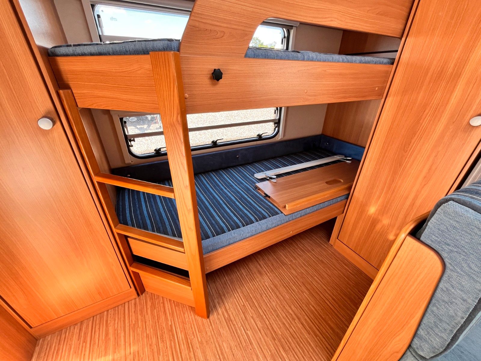 Fahrzeugabbildung Knaus SPORT 550 FSK ETAGENBETTEN + FRANZ.BETT