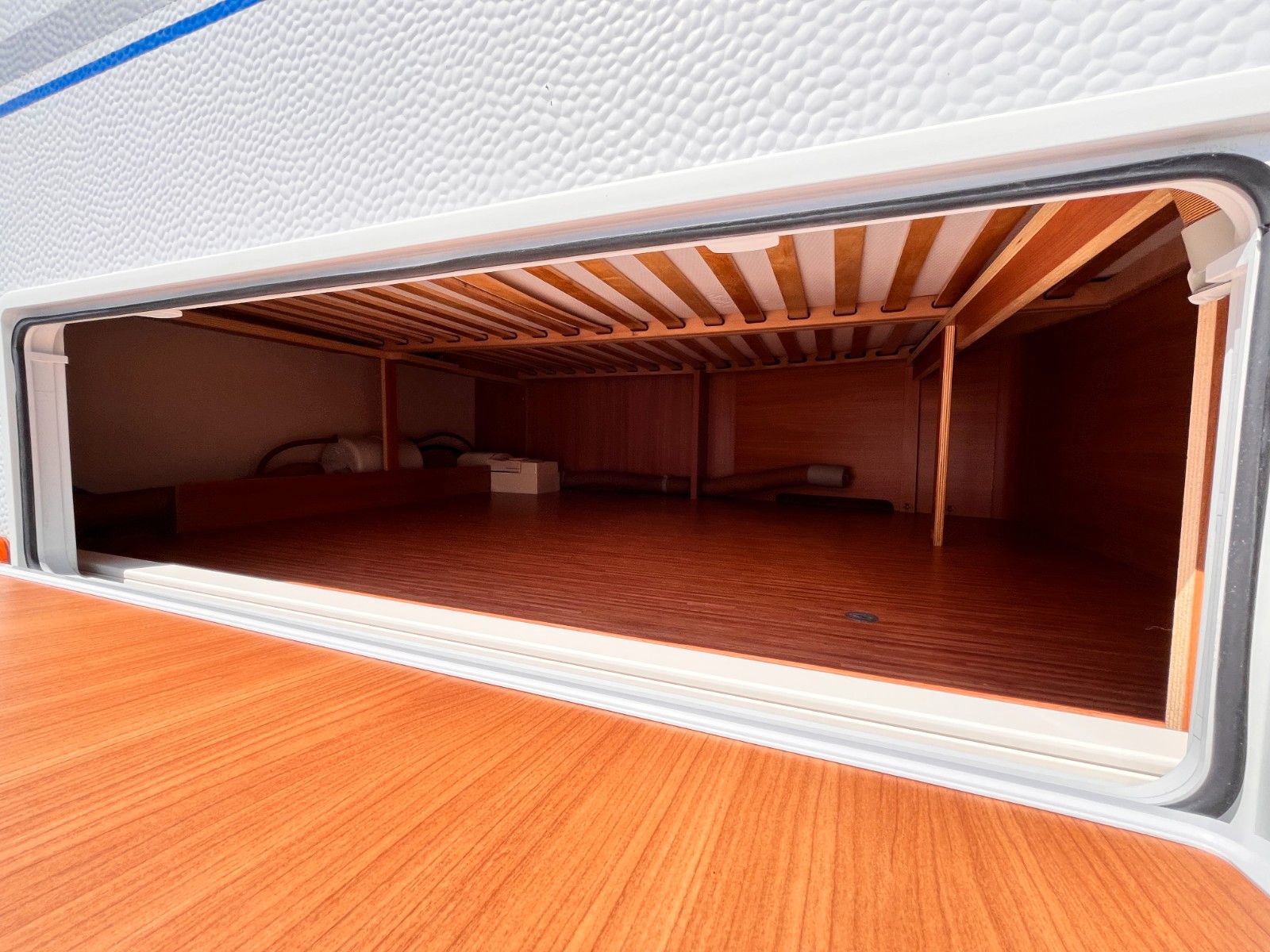 Fahrzeugabbildung Knaus SPORT 550 FSK ETAGENBETTEN + FRANZ.BETT