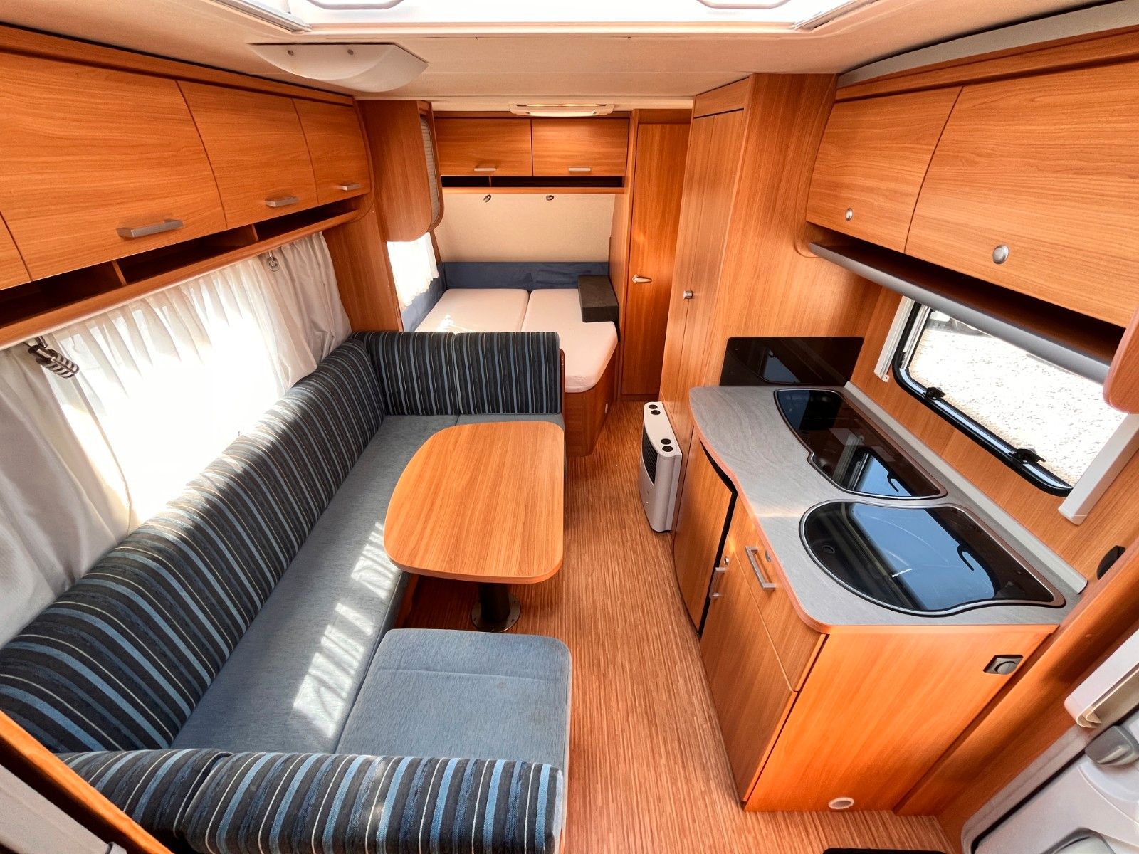 Fahrzeugabbildung Knaus SPORT 550 FSK ETAGENBETTEN + FRANZ.BETT