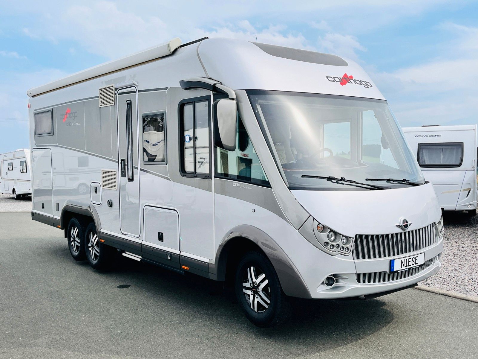 Fahrzeugabbildung Carthago CHIC E-LINE I50 LE DA FESTTANK-WC HUBSTÜTZEN