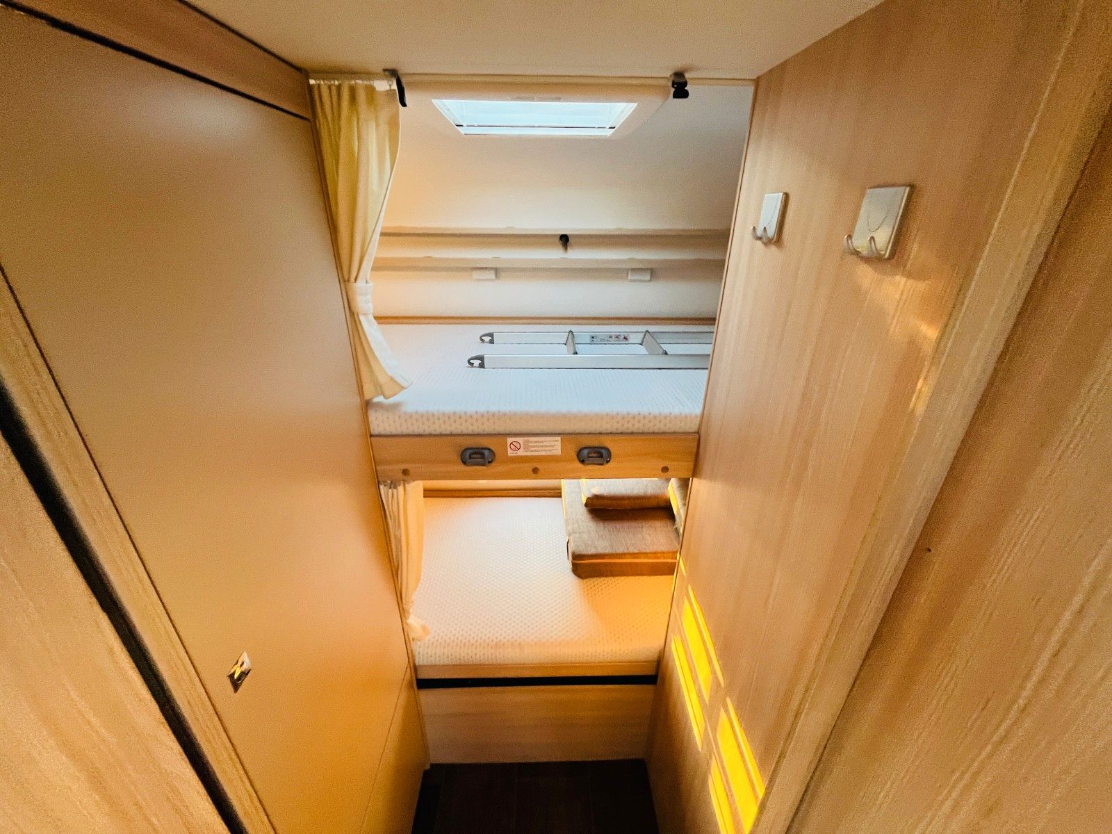 Fahrzeugabbildung Bürstner LYSEO A 660 ETAGENBETTEN FAHRRADTRÄGER