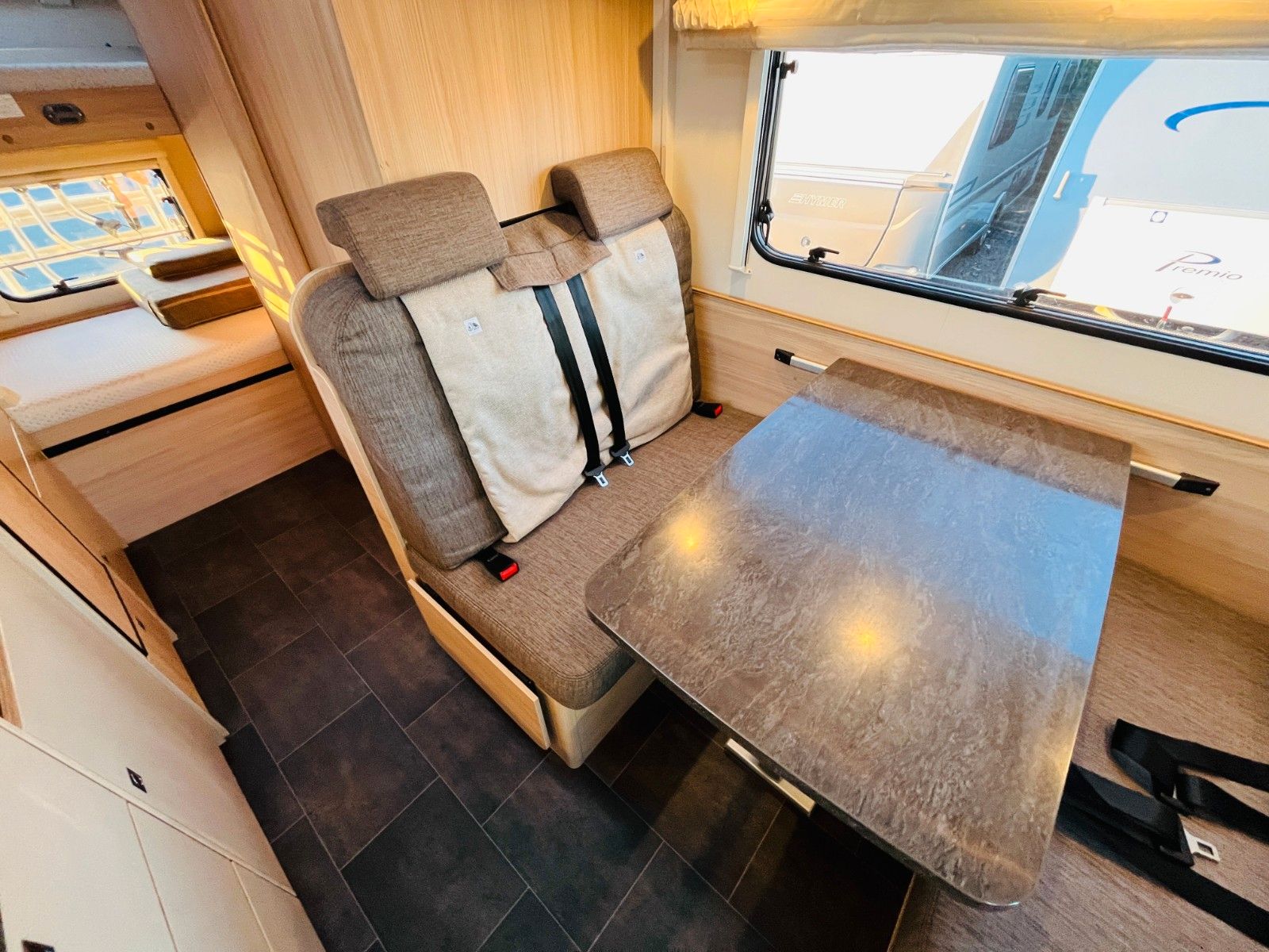 Fahrzeugabbildung Bürstner LYSEO A 660 ETAGENBETTEN FAHRRADTRÄGER