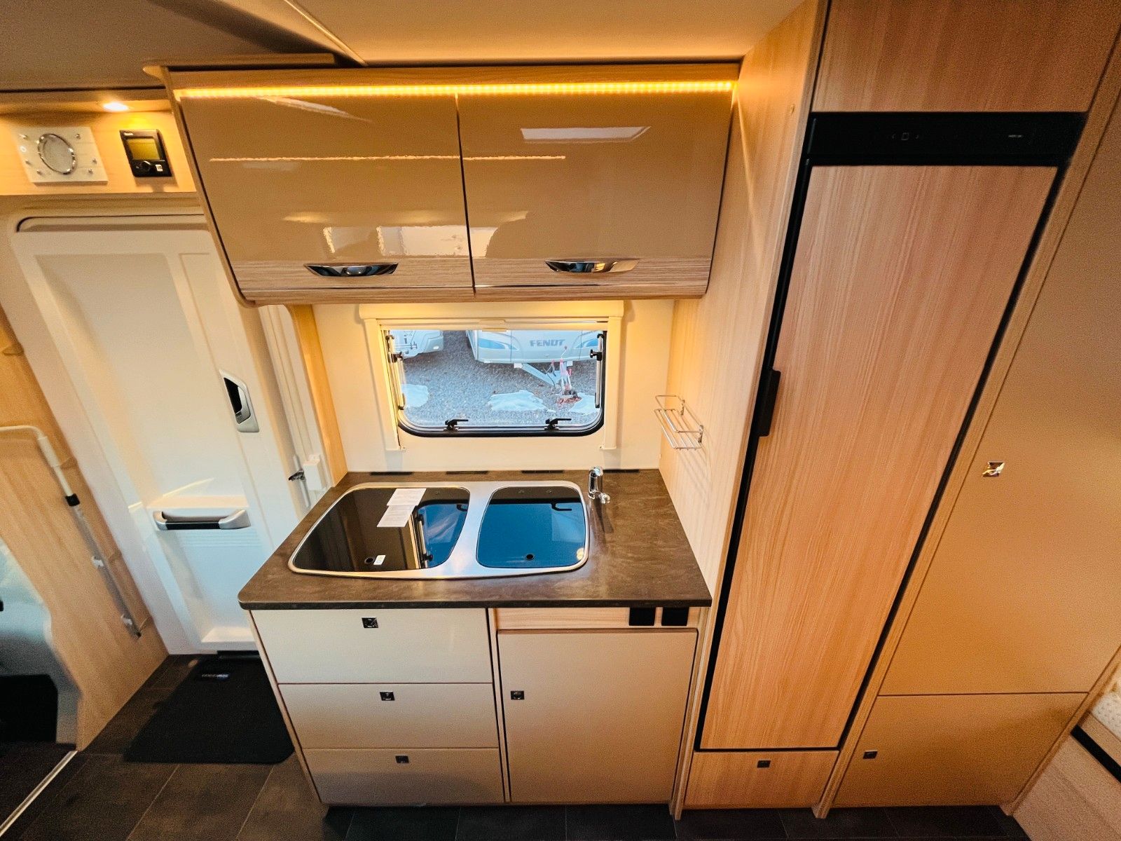 Fahrzeugabbildung Bürstner LYSEO A 660 ETAGENBETTEN FAHRRADTRÄGER